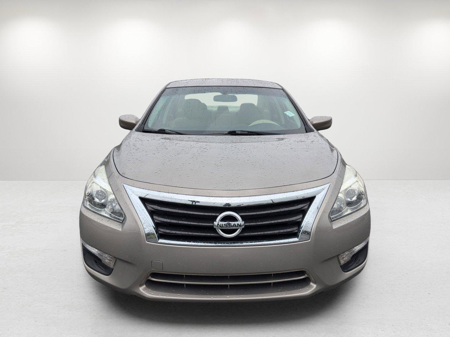 2015 /Beige Nissan Altima 2.5 S (1N4AL3AP8FC) with an Regular Unleaded I-4 2.5 L/152 engine, 1-Speed CVT w/OD transmission, located at 5115 14th Ave., Columbus, GA, 31904, (706) 323-0345, 32.511494, -84.971046 - 2015 Nissan Altima 2.5 S - Photo#1