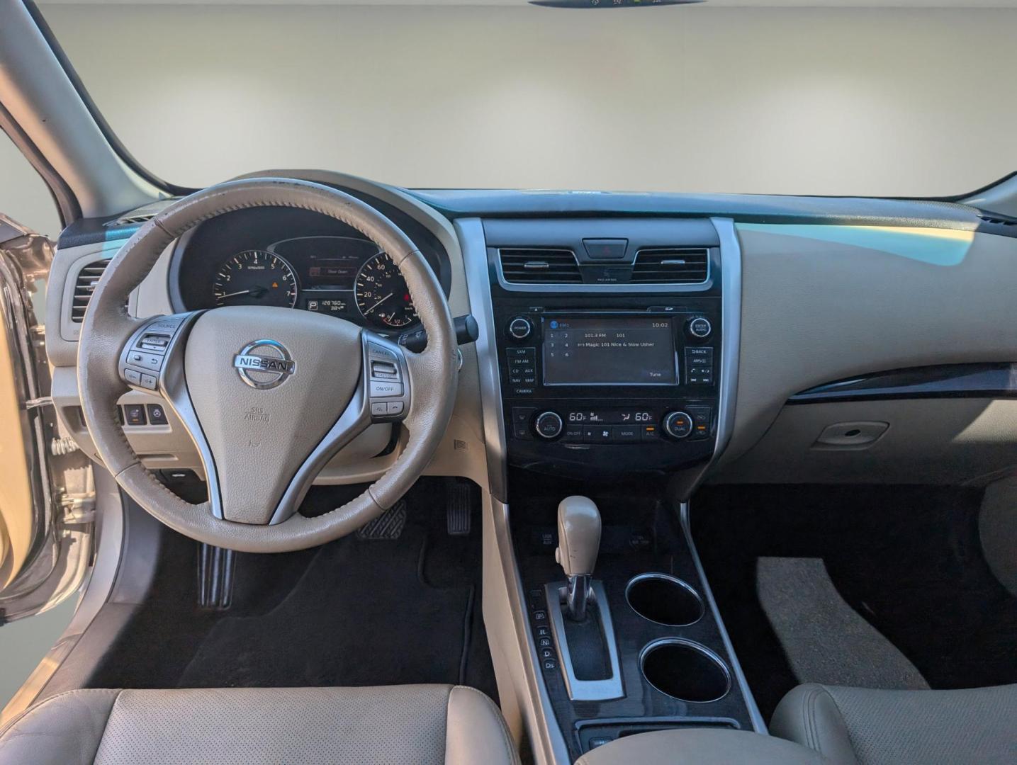 2015 /Beige Nissan Altima 2.5 SL (1N4AL3AP1FC) with an Regular Unleaded I-4 2.5 L/152 engine, 1-Speed CVT w/OD transmission, located at 5115 14th Ave., Columbus, GA, 31904, (706) 323-0345, 32.511494, -84.971046 - 2015 Nissan Altima 2.5 SL - Photo#11