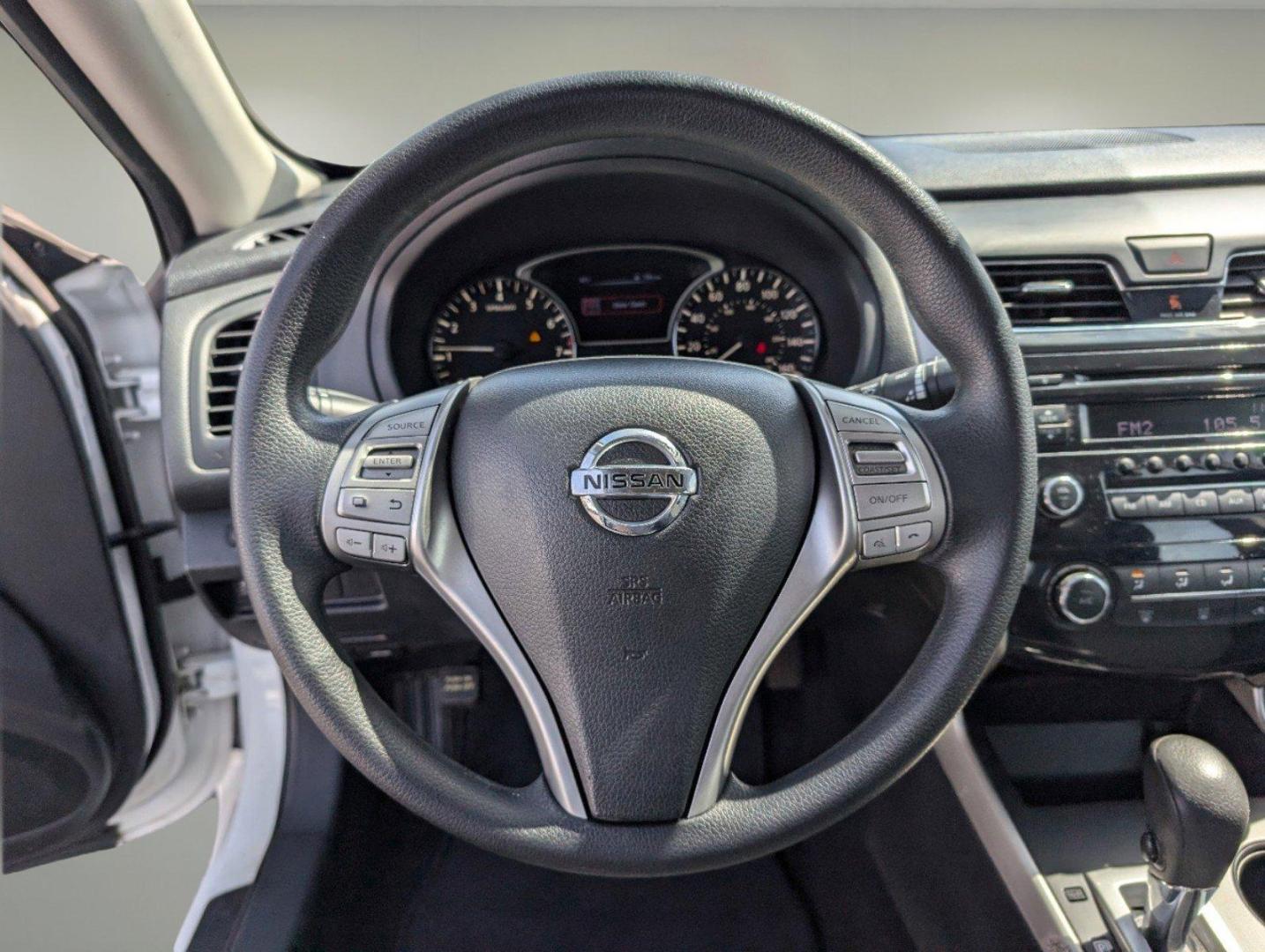 2015 /Charcoal Nissan Altima 2.5 S (1N4AL3AP8FC) with an Regular Unleaded I-4 2.5 L/152 engine, 1-Speed CVT w/OD transmission, located at 804 22nd Ave, Phenix City, AL, 36870, (334) 297-1860, 32.484749, -85.024475 - 2015 Nissan Altima 2.5 S - Photo#15