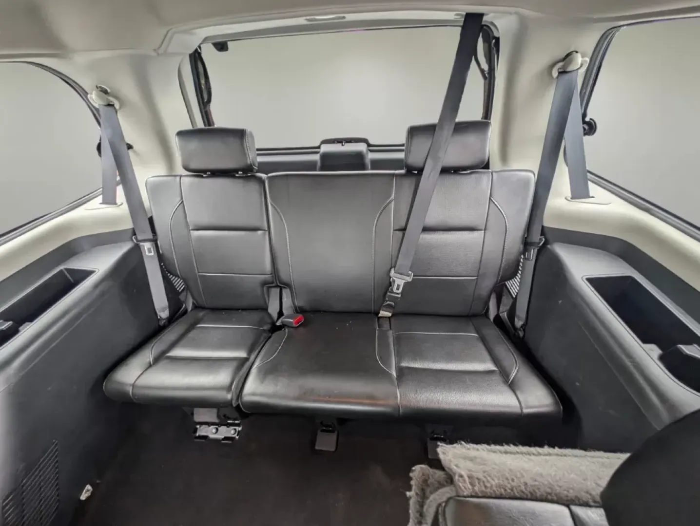 2015 /Charcoal Nissan Armada Platinum (5N1BA0NF3FN) with an Other engine, located at 5115 14th Ave., Columbus, GA, 31904, (706) 323-0345, 32.511494, -84.971046 - **Elevate Your Adventures with the 2015 Nissan Armada Platinum at Gils Auto!**<br /> <br /> Ready to embark on unforgettable family road trips? Look no further than the 2015 Nissan Armada Platinum, an SUV designed to accommodate your lifestyle. With its spacious interior, luxurious features, and rug - Photo#12