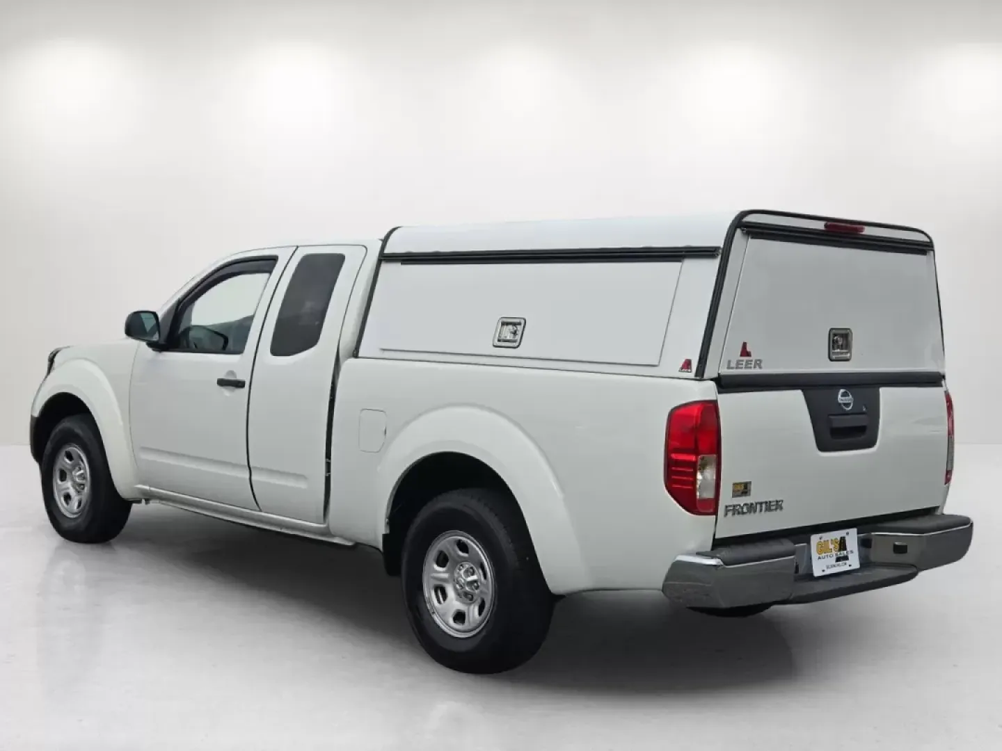 2015 /Steel Nissan Frontier S (1N6BD0CTXFN) with an Other engine, located at 1430 Gateway Drive, Opelika, AL, 36801, (334) 239-0944, 32.637871, -85.409790 - **Elevate Your Adventures with the 2015 Nissan Frontier at Gils Auto - Phenix City!** <br /> <br /> Are you searching for a reliable, rugged truck that effortlessly fits into your active lifestyle? Look no further than the 2015 Nissan Frontier, available now at Gils Auto in Phenix City, AL. Ideal fo - Photo#7