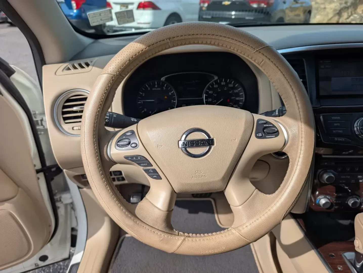 2015 /Almond Nissan Pathfinder SL (5N1AR2MN5FC) with an Other engine, located at 3959 U.S. 80 W, Phenix City, AL, 36870, (334) 297-4885, 32.469296, -85.135185 - **Drive Into Adventure with the 2015 Nissan Pathfinder SL at Gils Auto - Your Local Buy Here Pay Here Dealer!**<br /> <br /> Are you ready to elevate your family adventures or weekend getaways? The 2015 Nissan Pathfinder SL is the perfect SUV for those who value functionality, comfort, and style. Wi - Photo#16