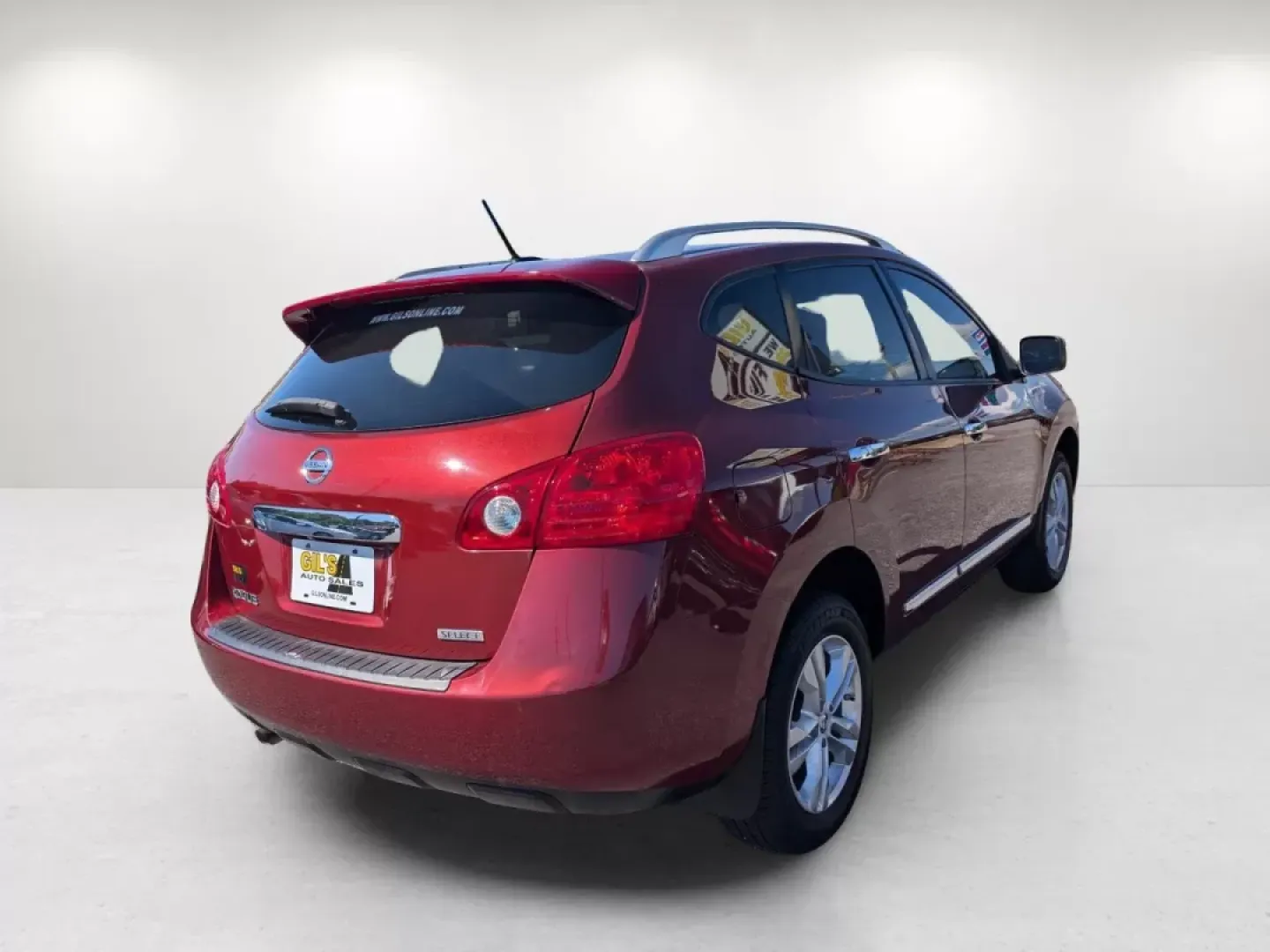 2015 /Gray Nissan Rogue S (JN8AS5MT4FW) with an Other engine, located at 7000 Northlake Connector, Columbus, GA, 31904, (706) 987-8085, 32.524975, -84.978134 - **Embrace Adventure with the 2015 Nissan Rogue Select Perfect for Your Next Family Getaway!**<br /> <br /> If you're seeking a vehicle that effortlessly blends comfort, style, and functionality, look no further than this 2015 Nissan Rogue Select S. This SUV is tailored for growing families, making - Photo#15