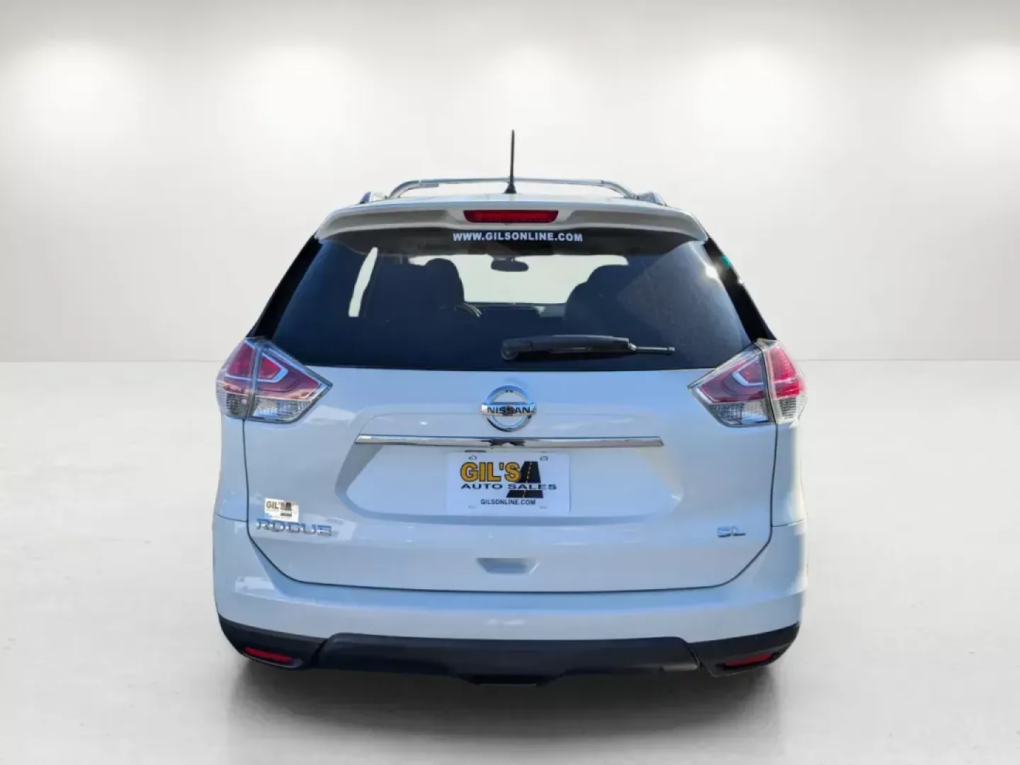 2015 /Almond Nissan Rogue SL (5N1AT2MT5FC) with an Regular Unleaded I-4 2.5 L/152 engine, 1-Speed CVT w/OD transmission, located at 804 22nd Ave, Phenix City, AL, 36870, (334) 297-1860, 32.484749, -85.024475 - 2015 Nissan Rogue SL - Photo#5