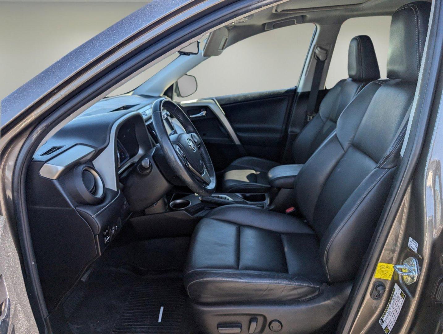 2015 Toyota RAV4 Limited (2T3YFREV2FW) with an Regular Unleaded I-4 2.5 L/152 engine, 6-Speed Automatic w/OD transmission, located at 521 Old Farm Lane Rd, Prattville, AL, 36066, (334) 325-1505, 32.482460, -86.416367 - 2015 Toyota RAV4 Limited - Photo#8