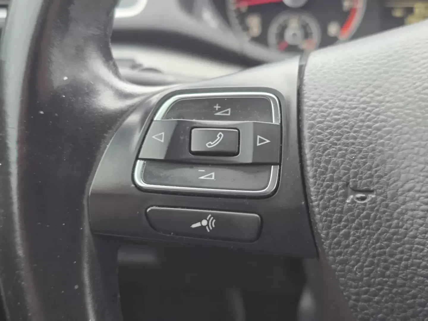 2015 Volkswagen Passat 1.8T S (1VWAT7A35FC) with an Other engine, located at 3959 U.S. 80 W, Phenix City, AL, 36870, (334) 297-4885, 32.469296, -85.135185 - **Discover the Perfect Blend of Comfort and Performance with the 2015 Volkswagen Passat! Ideal for Commuters and Growing Families Alike!**<br /> <br /> Are you searching for a dependable sedan that combines style, comfort, and functionality? Look no further than this 2015 Volkswagen Passat, availabl - Photo#17