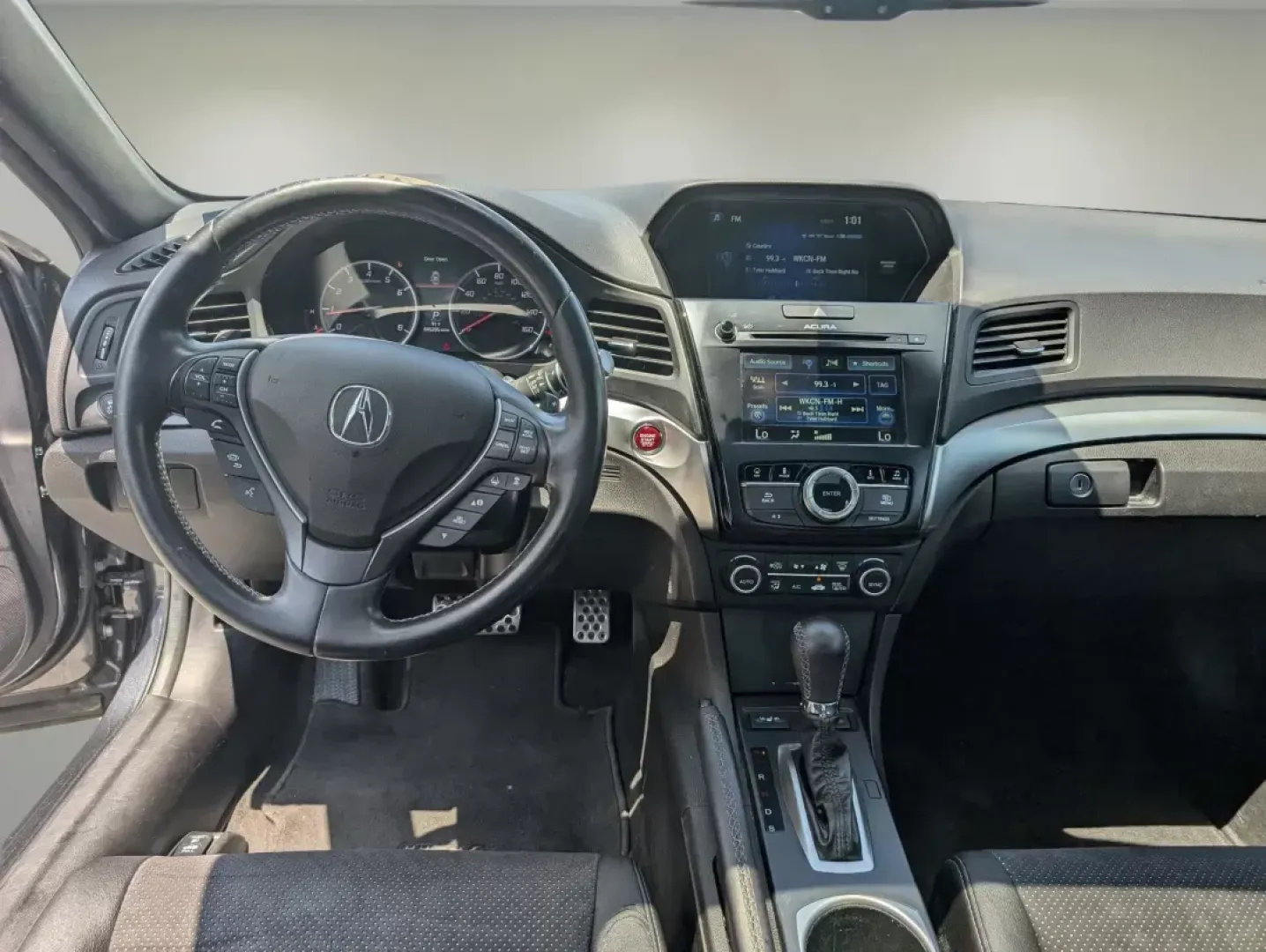 2016 Acura ILX w/Premium/A-SPEC Pkg (19UDE2F8XGA) with an Premium Unleaded I-4 2.4 L/144 engine, 8-Speed Auto-Shift Manual w/OD transmission, located at 5115 14th Ave., Columbus, GA, 31904, (706) 323-0345, 32.511494, -84.971046 - 2016 Acura ILX w/Premium/A-SPEC Pkg - Photo#11