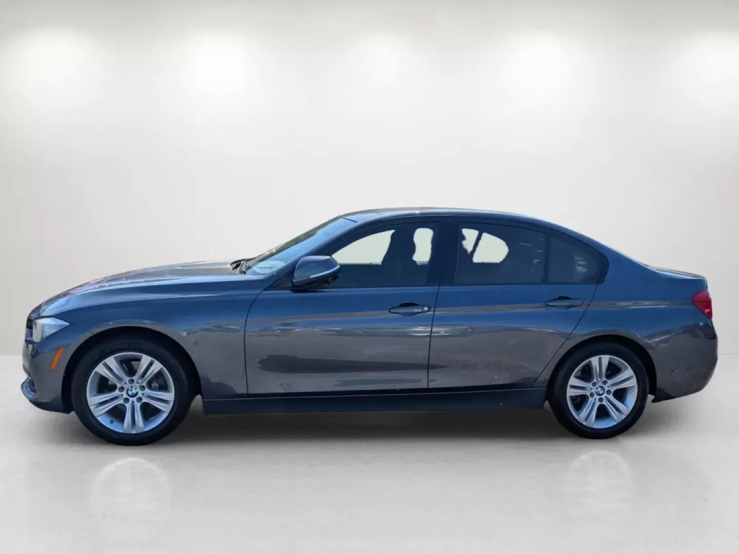 2016 BMW 3 Series 328i (WBA8E9G56GN) with an Other engine, located at 521 Old Farm Lane Rd, Prattville, AL, 36066, (334) 325-1505, 32.482460, -86.416367 - Are you ready to elevate your daily commute or embark on your next weekend adventure? Look no further than this stunning 2016 BMW 3 Series 328i, available now at Gils Auto in Phenix City, AL. This stylish sedan combines luxury and performance, making it the perfect vehicle for budget-conscious buyer - Photo#7