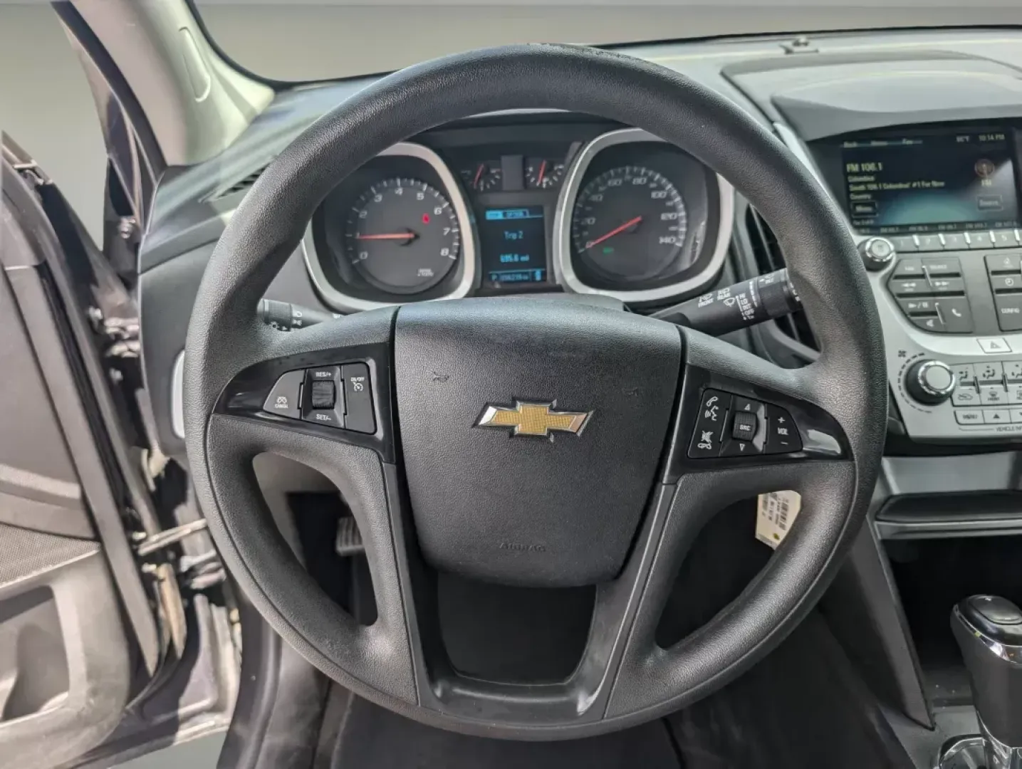 2016 /Jet Black Chevrolet Equinox LS (2GNALBEK9G6) with an Gas I4 2.4/145 engine, 6-Speed Automatic transmission, located at 804 22nd Ave, Phenix City, AL, 36870, (334) 297-1860, 32.484749, -85.024475 - 2016 Chevrolet Equinox LS - Photo#16