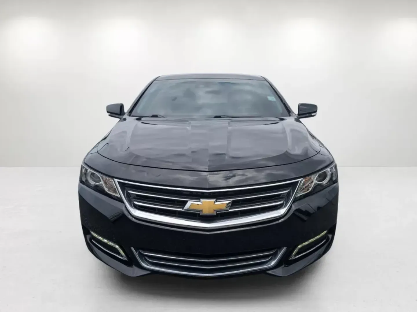 2016 /Jet Black Chevrolet Impala LTZ (2G1145S38G9) with an Gas/Ethanol V6 3.6L/217 engine, 6-Speed Automatic transmission, located at 3959 U.S. 80 W, Phenix City, AL, 36870, (334) 297-4885, 32.469296, -85.135185 - 2016 Chevrolet Impala LTZ - Photo#2