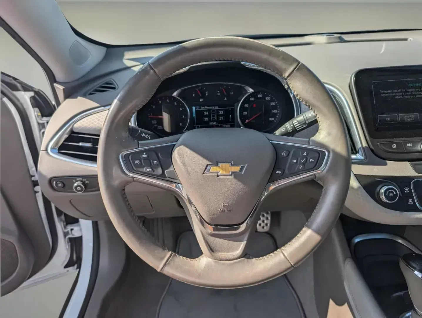 2016 /Dark Atmosphere/Medium Ash Gray Chevrolet Malibu LT (1G1ZE5ST7GF) with an Turbocharged Gas I4 1.5L/91 engine, 6-Speed Automatic transmission, located at 1430 Gateway Drive, Opelika, AL, 36801, (334) 239-0944, 32.637871, -85.409790 - 2016 Chevrolet Malibu LT - Photo#15
