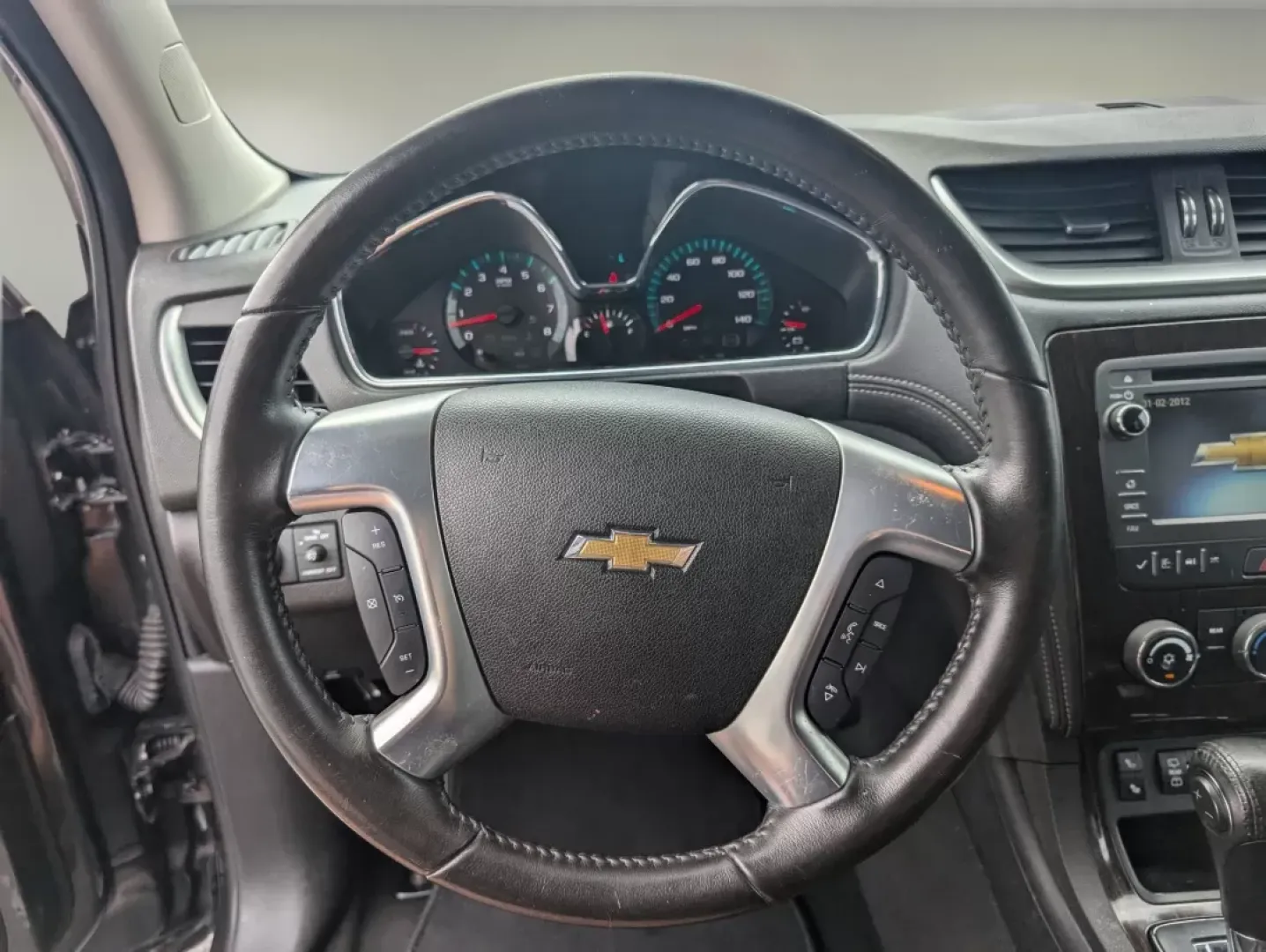 2016 /Ebony Chevrolet Traverse LT (1GNKRGKD7GJ) with an Other engine, located at 3959 U.S. 80 W, Phenix City, AL, 36870, (334) 297-4885, 32.469296, -85.135185 - **Experience Family Adventures with the 2016 Chevrolet Traverse LT at Gils Auto!**<br /> <br /> Are you seeking a versatile family SUV that blends comfort, safety, and style? Look no further than this stunning 2016 Chevrolet Traverse LT, now available at Gils Auto in Columbus, GA. With ample seating - Photo#15
