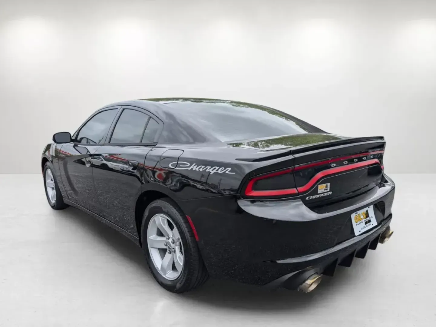 2016 /Black Dodge Charger SE (2C3CDXBGXGH) with an Regular Unleaded V-6 3.6 L/220 engine, 8-Speed Automatic w/OD transmission, located at 5115 14th Ave., Columbus, GA, 31904, (706) 323-0345, 32.511494, -84.971046 - 2016 Dodge Charger SE - Photo#6