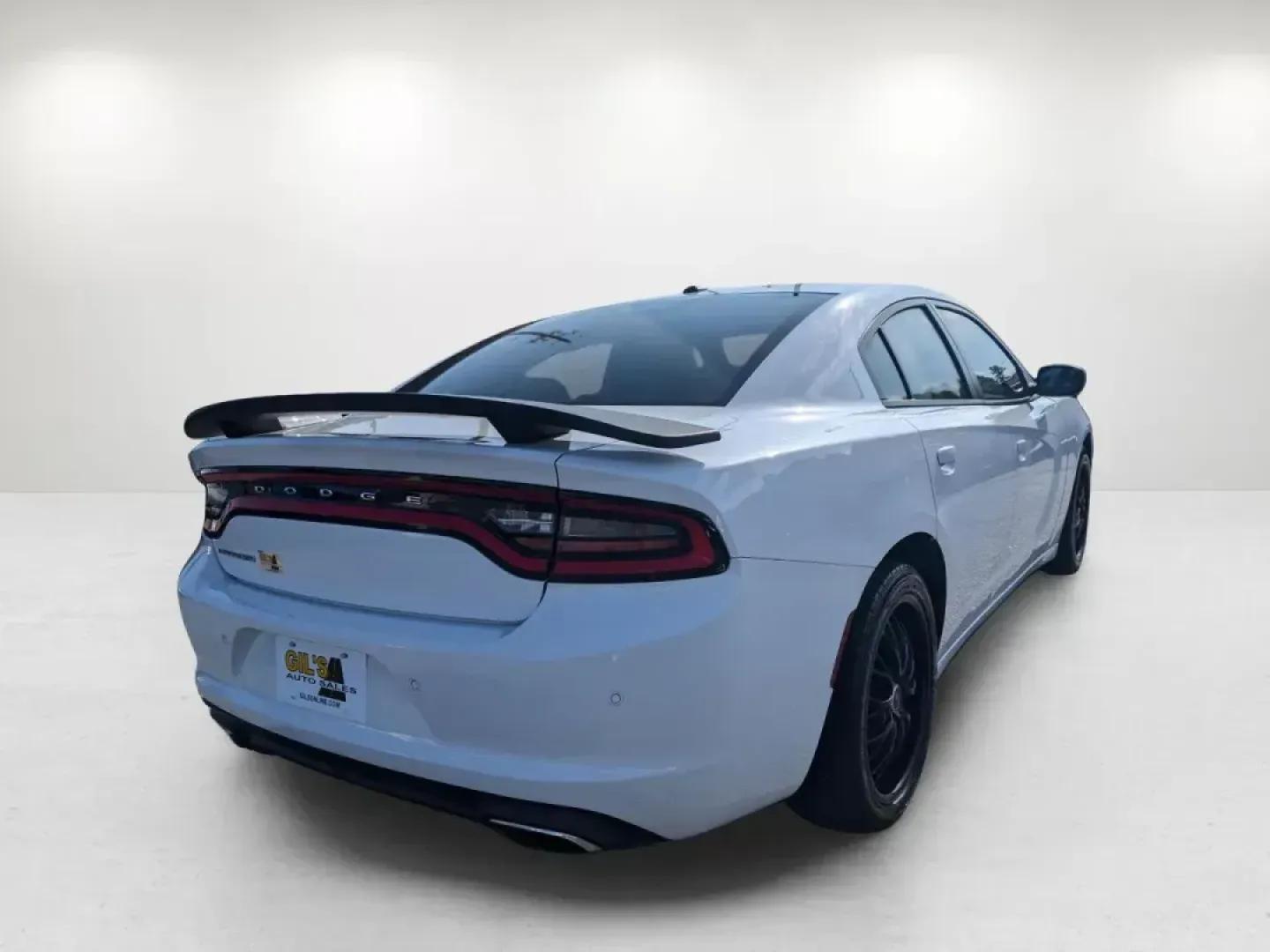 2016 /Black Dodge Charger SE (2C3CDXBG0GH) with an Regular Unleaded V-6 3.6 L/220 engine, 8-Speed Automatic w/OD transmission, located at 3959 U.S. 80 W, Phenix City, AL, 36870, (334) 297-4885, 32.469296, -85.135185 - 2016 Dodge Charger SE - Photo#5