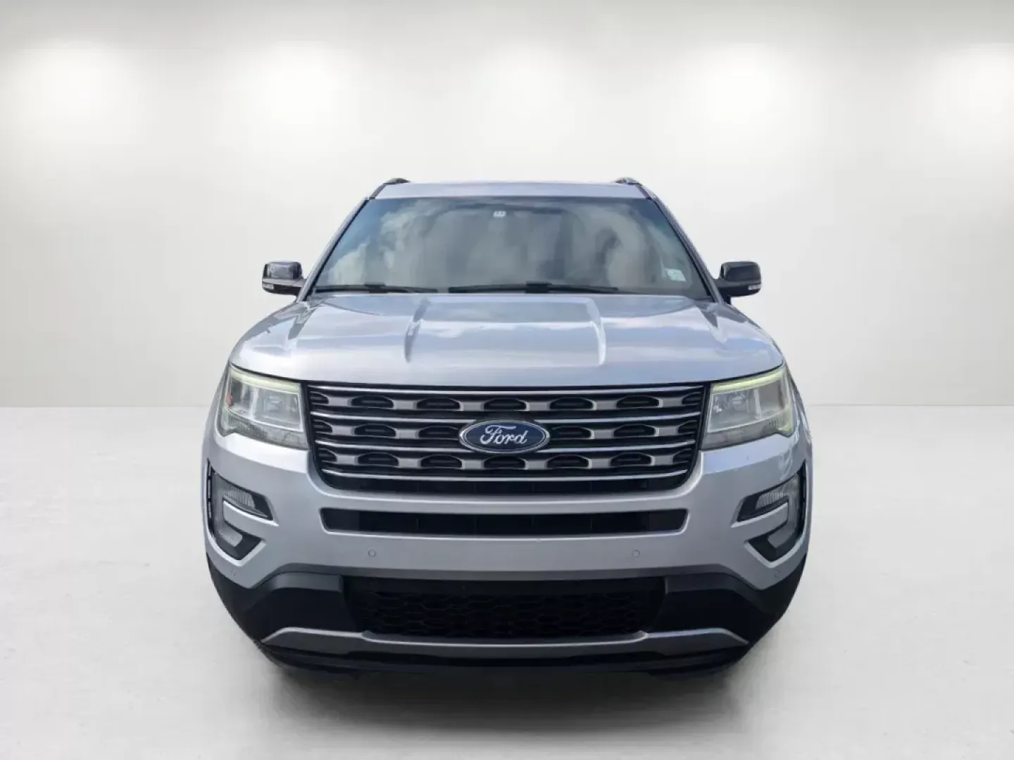 2016 Ford Explorer XLT (1FM5K7DH0GG) with an Intercooled Turbo Premium Unleaded I-4 2.3 L/140 engine, 6-Speed Automatic w/OD transmission, located at 5115 14th Ave., Columbus, GA, 31904, (706) 323-0345, 32.511494, -84.971046 - 2016 Ford Explorer XLT - Photo#1