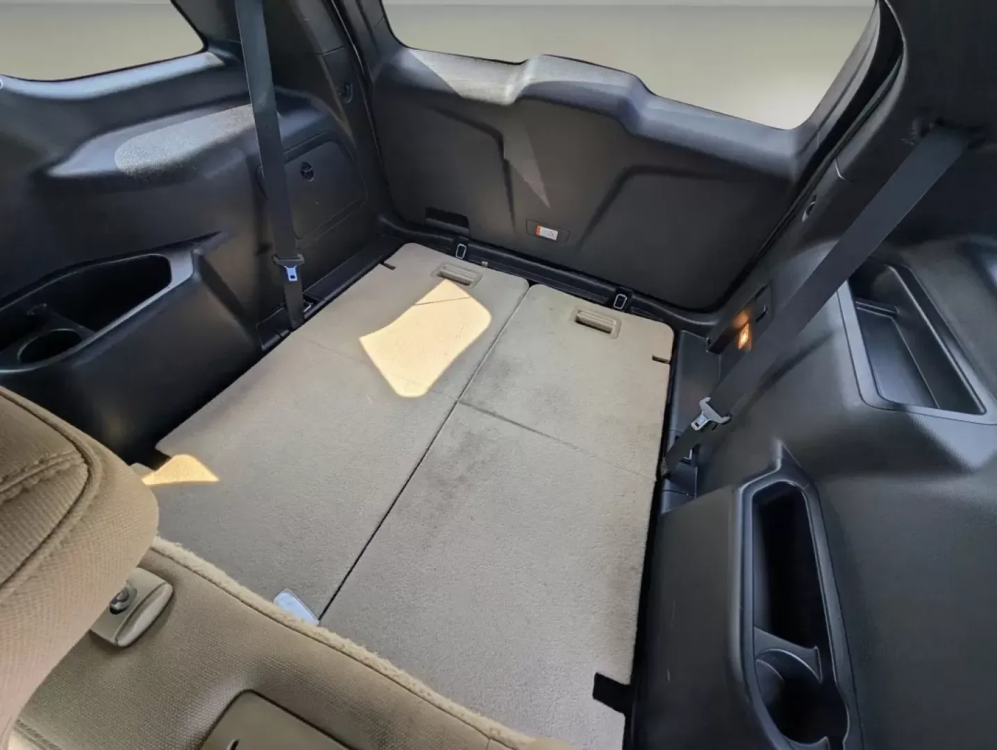 2016 Ford Explorer Base (1FM5K7BH3GG) with an Other engine, located at 3959 U.S. 80 W, Phenix City, AL, 36870, (334) 297-4885, 32.469296, -85.135185 - **Discover Adventure with the 2016 Ford Explorer at Gils Auto!** <br /> <br /> Are you in search of the perfect vehicle to elevate your family outings or weekend adventures? Look no further! The 2016 Ford Explorer, available at Gils Auto in Phenix City, AL, is your ultimate companion for memorable r - Photo#11