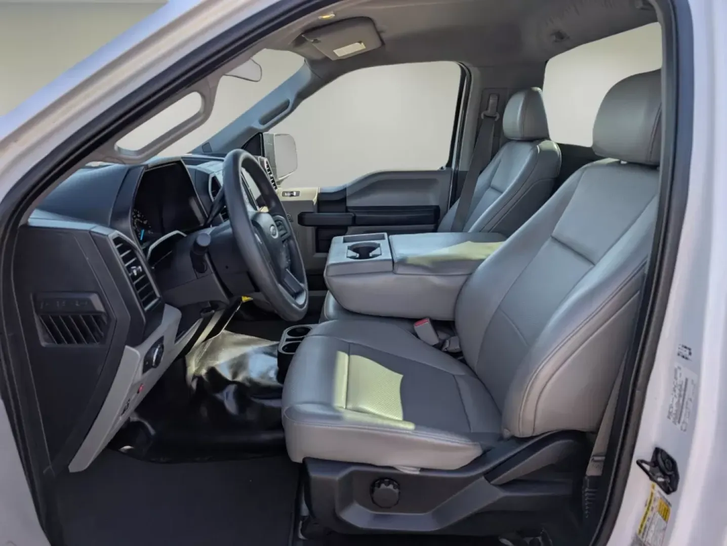 2016 Ford F-150 XL (1FTMF1C87GK) with an Other engine, located at 3959 U.S. 80 W, Phenix City, AL, 36870, (334) 297-4885, 32.469296, -85.135185 - **Unleash Your Adventures with the 2016 Ford F-150: A Perfect Blend of Power and Practicality!**<br /> <br /> Are you ready to elevate your lifestyle? Whether you're a weekend warrior seeking thrilling outdoor escapades, a growing family in need of a dependable vehicle, or a budget-conscious buyer l - Photo#9