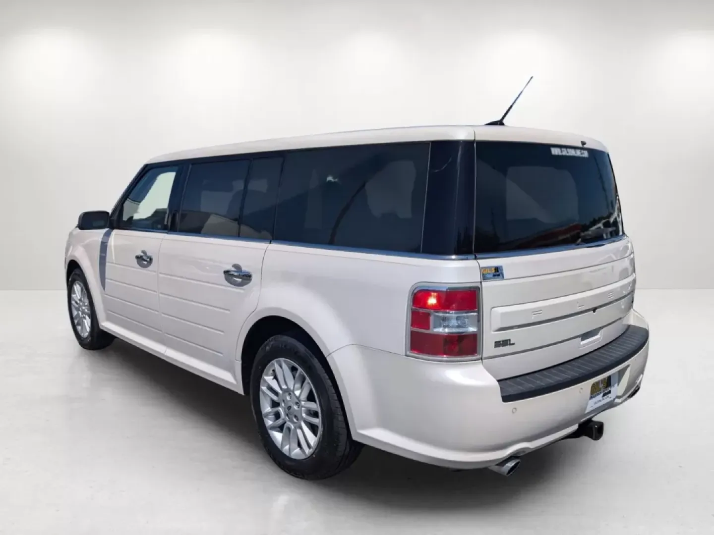 2016 Ford Flex SEL (2FMGK5C84GB) with an Other engine, located at 804 22nd Ave, Phenix City, AL, 36870, (334) 297-1860, 32.484749, -85.024475 - **Explore Adventure and Comfort in the 2016 Ford Flex SEL Perfect for Families and Weekend Getaways!**<br /> <br /> Are you searching for a versatile vehicle that can accommodate your growing family while also being the ideal companion for weekend adventures? Look no further than the 2016 Ford Flex - Photo#6