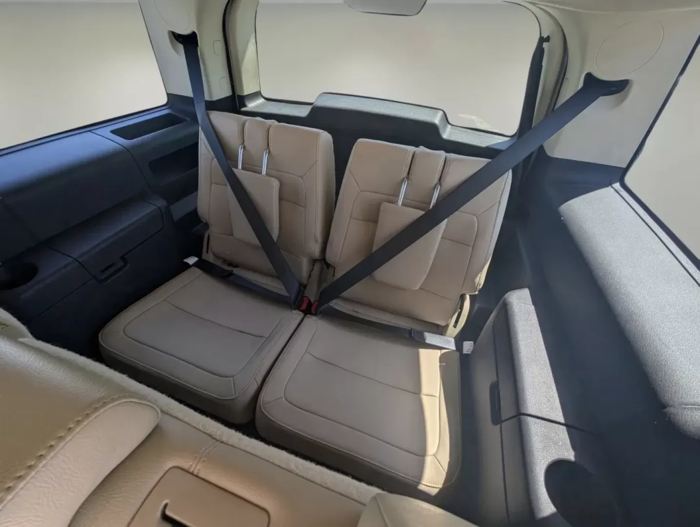 2016 Ford Flex SEL (2FMGK5C84GB) with an Other engine, located at 804 22nd Ave, Phenix City, AL, 36870, (334) 297-1860, 32.484749, -85.024475 - **Explore Adventure and Comfort in the 2016 Ford Flex SEL Perfect for Families and Weekend Getaways!**<br /> <br /> Are you searching for a versatile vehicle that can accommodate your growing family while also being the ideal companion for weekend adventures? Look no further than the 2016 Ford Flex - Photo#11