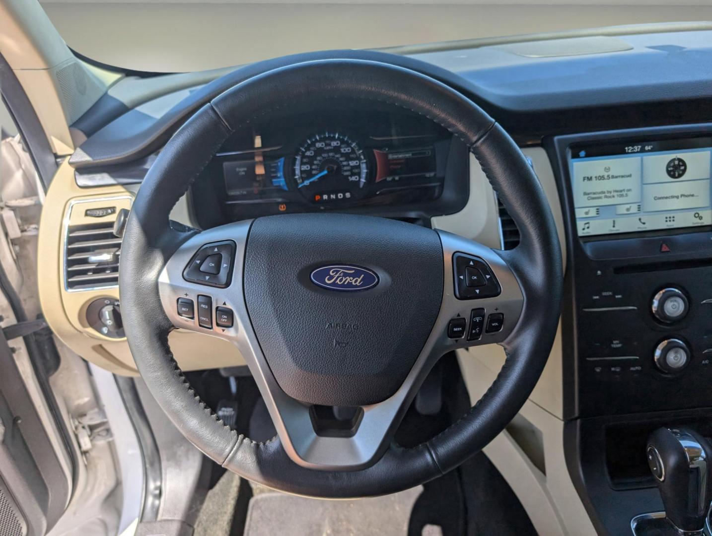 2016 Ford Flex SEL (2FMGK5C84GB) with an Regular Unleaded V-6 3.5 L/213 engine, 6-Speed Automatic w/OD transmission, located at 1430 Gateway Drive, Opelika, AL, 36801, (334) 239-0944, 32.637871, -85.409790 - 2016 Ford Flex SEL - Photo#15