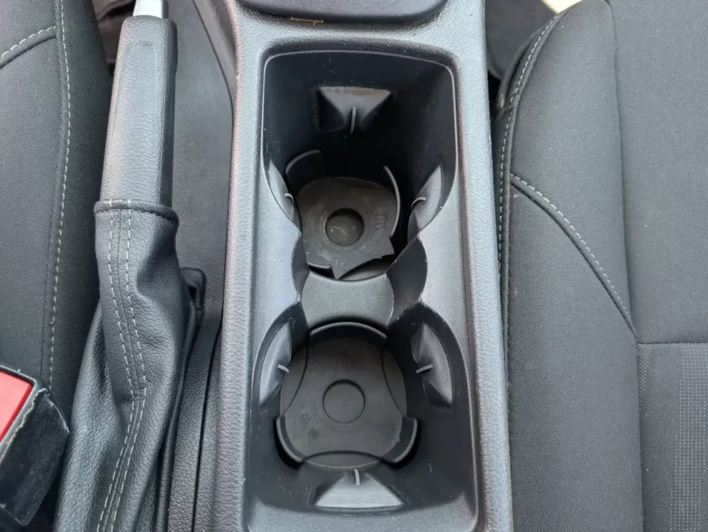 2016 Ford Focus SE (1FADP3F28GL) with an Other engine, located at 804 22nd Ave, Phenix City, AL, 36870, (334) 297-1860, 32.484749, -85.024475 - **Get Ready for Your Next Adventure with the 2016 Ford Focus SE at Gils Auto!**<br /> <br /> Are you searching for a reliable sedan that fits seamlessly into your busy lifestyle? Look no further than the 2016 Ford Focus SE, now available at Gils Auto in Opelika, AL! Perfect for daily commutes, weeke - Photo#32