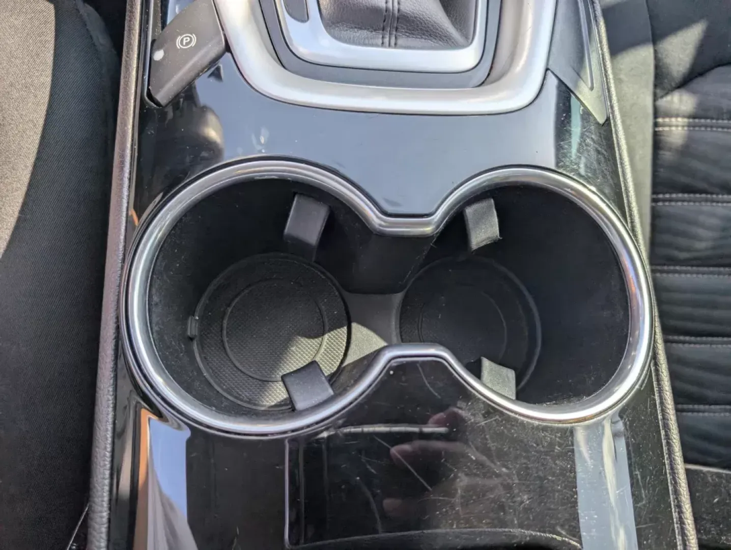 2016 Ford Fusion SE (1FA6P0H72G5) with an Regular Unleaded I-4 2.5 L/152 engine, 6-Speed Automatic w/OD transmission, located at 3959 U.S. 80 W, Phenix City, AL, 36870, (334) 297-4885, 32.469296, -85.135185 - 2016 Ford Fusion SE - Photo#13