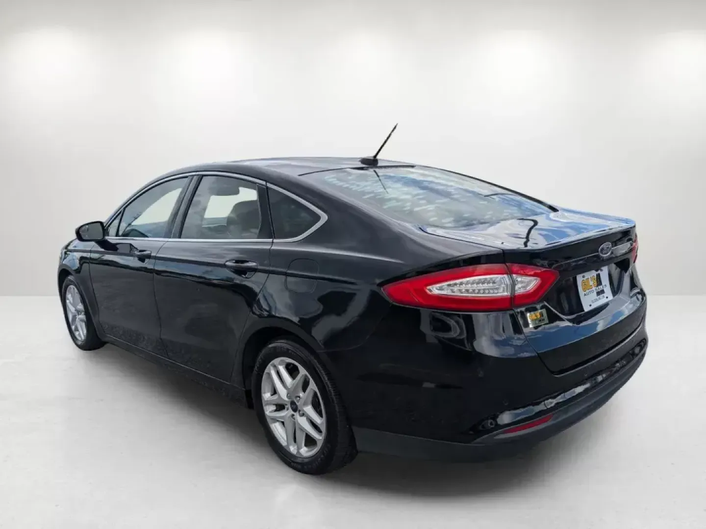 2016 Ford Fusion SE (1FA6P0HD6G5) with an Other engine, located at 804 22nd Ave, Phenix City, AL, 36870, (334) 297-1860, 32.484749, -85.024475 - **Drive Your Future with Confidence 2016 Ford Fusion SE at Gils Auto in Phenix City, AL!**<br /> <br /> Are you searching for the perfect vehicle that balances style, efficiency, and functionality? Look no further! The 2016 Ford Fusion SE is an exceptional choice for budget-conscious buyers and gro - Photo#6