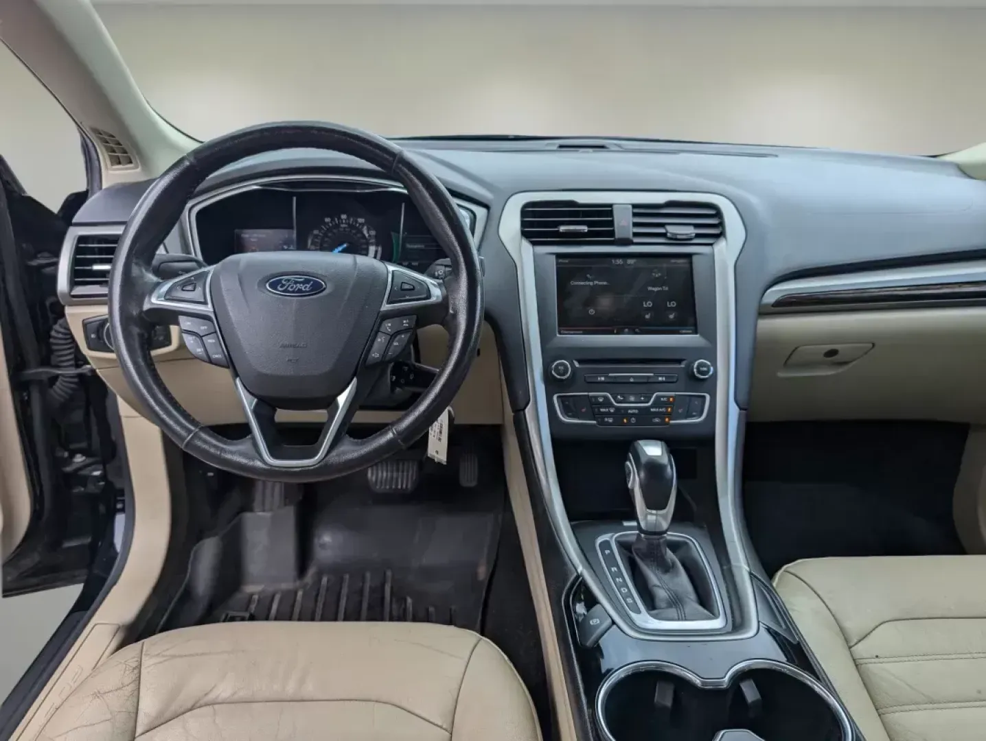 2016 Ford Fusion SE (1FA6P0HD6G5) with an Other engine, located at 804 22nd Ave, Phenix City, AL, 36870, (334) 297-1860, 32.484749, -85.024475 - **Drive Your Future with Confidence 2016 Ford Fusion SE at Gils Auto in Phenix City, AL!**<br /> <br /> Are you searching for the perfect vehicle that balances style, efficiency, and functionality? Look no further! The 2016 Ford Fusion SE is an exceptional choice for budget-conscious buyers and gro - Photo#11