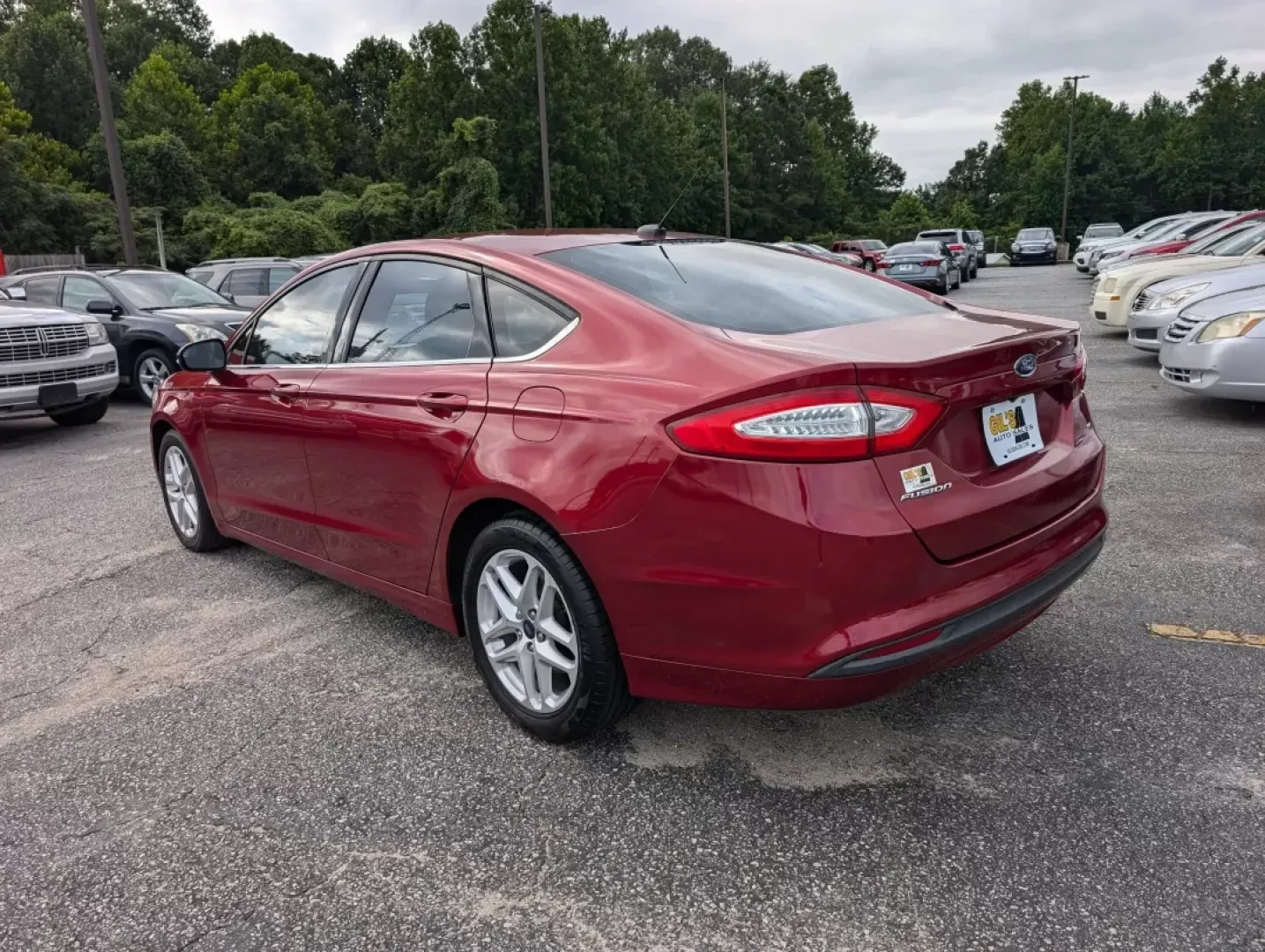 2016 Ford Fusion SE (3FA6P0H77GR) with an Other engine, located at 3959 U.S. 80 W, Phenix City, AL, 36870, (334) 297-4885, 32.469296, -85.135185 - **Discover the Perfect Blend of Comfort and Style with the 2016 Ford Fusion SE at Gils Auto - Phenix City!**<br /> <br /> Are you on the hunt for a sedan that seamlessly fits into your active lifestyle, whether it's commuting to work, running errands, or heading out for family adventures? Look no fu - Photo#6