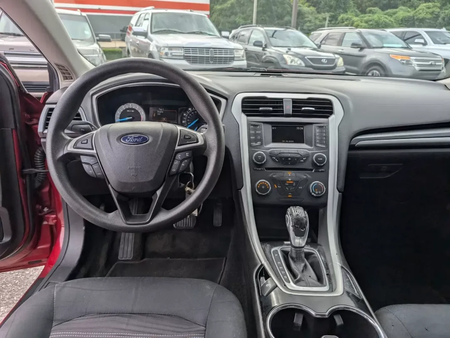 2016 Ford Fusion SE (3FA6P0H77GR) with an Other engine, located at 3959 U.S. 80 W, Phenix City, AL, 36870, (334) 297-4885, 32.469296, -85.135185 - **Discover the Perfect Blend of Comfort and Style with the 2016 Ford Fusion SE at Gils Auto - Phenix City!**<br /> <br /> Are you on the hunt for a sedan that seamlessly fits into your active lifestyle, whether it's commuting to work, running errands, or heading out for family adventures? Look no fu - Photo#11