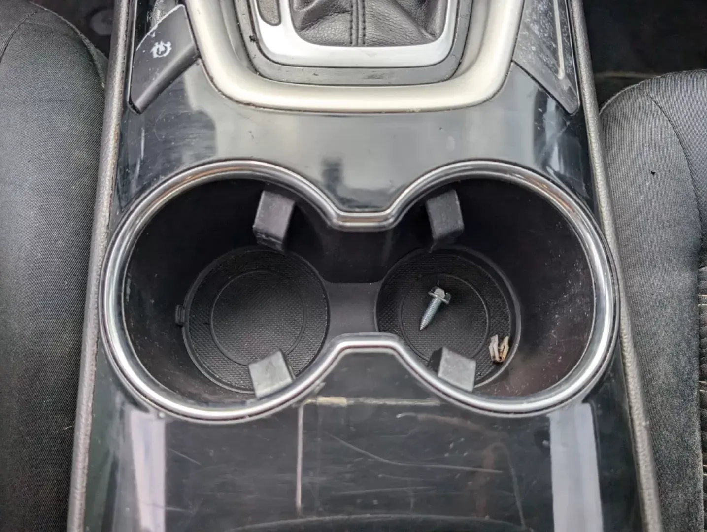 2016 Ford Fusion SE (3FA6P0H77GR) with an Other engine, located at 3959 U.S. 80 W, Phenix City, AL, 36870, (334) 297-4885, 32.469296, -85.135185 - **Discover the Perfect Blend of Comfort and Style with the 2016 Ford Fusion SE at Gils Auto - Phenix City!**<br /> <br /> Are you on the hunt for a sedan that seamlessly fits into your active lifestyle, whether it's commuting to work, running errands, or heading out for family adventures? Look no fu - Photo#12