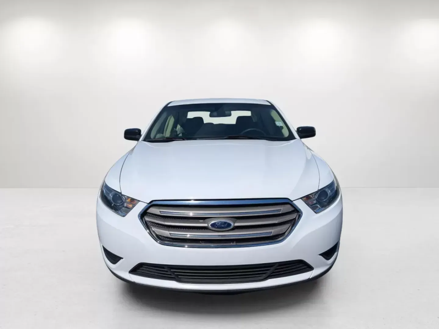 2016 Ford Taurus SE (1FAHP2D84GG) with an Other engine, located at 3959 U.S. 80 W, Phenix City, AL, 36870, (334) 297-4885, 32.469296, -85.135185 - ### Experience the Comfort and Reliability of the 2016 Ford Taurus SE at Gils Auto - Phenix City #2<br /> <br /> Are you searching for a dependable sedan that can elevate your daily commute while accommodating your family's needs? Look no further than the 2016 Ford Taurus SE, available now at Gils A - Photo#7