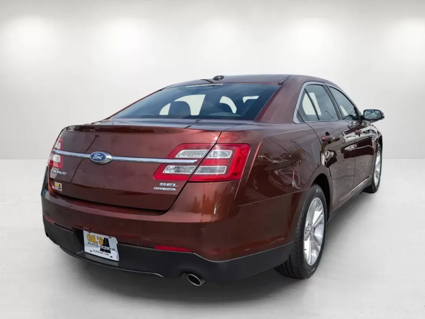 2016 Ford Taurus SEL (1FAHP2E80GG) with an Regular Unleaded V-6 3.5 L/213 engine, 6-Speed Automatic w/OD transmission, located at 5115 14th Ave., Columbus, GA, 31904, (706) 323-0345, 32.511494, -84.971046 - 2016 Ford Taurus SEL - Photo#5