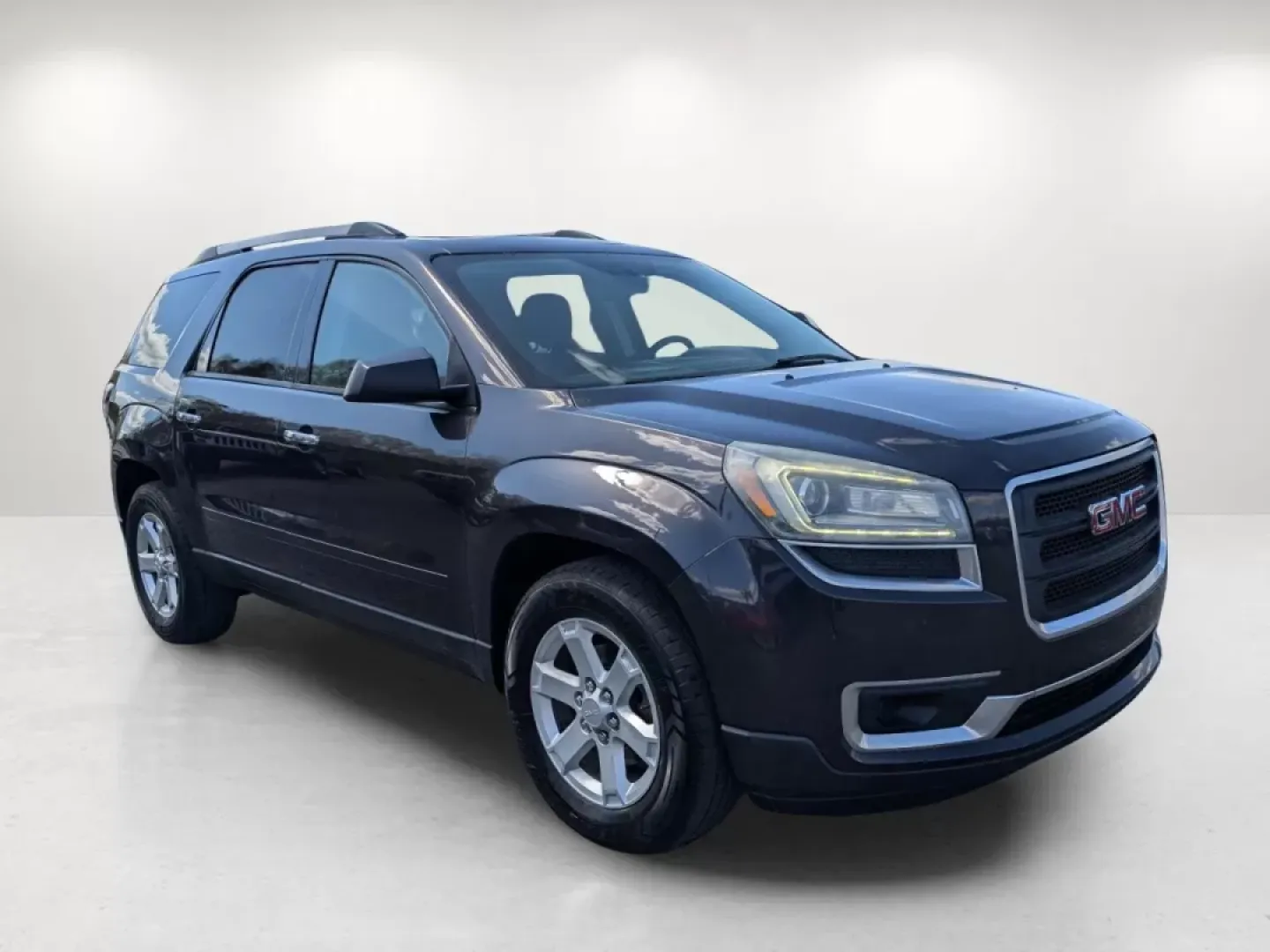 2016 /Ebony GMC Acadia SLE (1GKKRPKD2GJ) with an Other engine, located at 5115 14th Ave., Columbus, GA, 31904, (706) 323-0345, 32.511494, -84.971046 - **Discover Your Next Adventure with the 2016 GMC Acadia at Gils Auto - Columbus #2!**<br /> <br /> Are you looking for the perfect vehicle to accommodate your active lifestyle? Imagine cruising through Columbus, GA, with family or friends in a spacious, comfortable SUV that's ready for weekend getaw - Photo#2