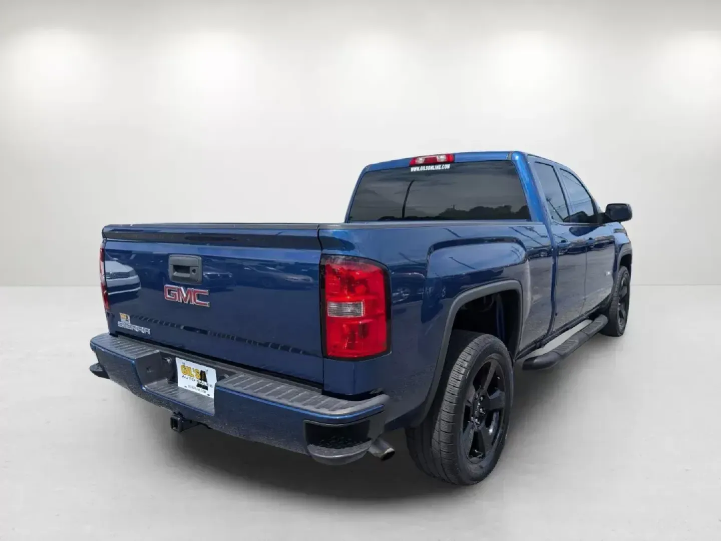2016 /Dark Ash seats with Jet Black interior accents GMC Sierra 1500 (1GTV2LEC5GZ) with an Gas V8 5.3L/325 engine, 6-Speed Automatic transmission, located at 3959 U.S. 80 W, Phenix City, AL, 36870, (334) 297-4885, 32.469296, -85.135185 - 2016 GMC Sierra 1500 - Photo#4