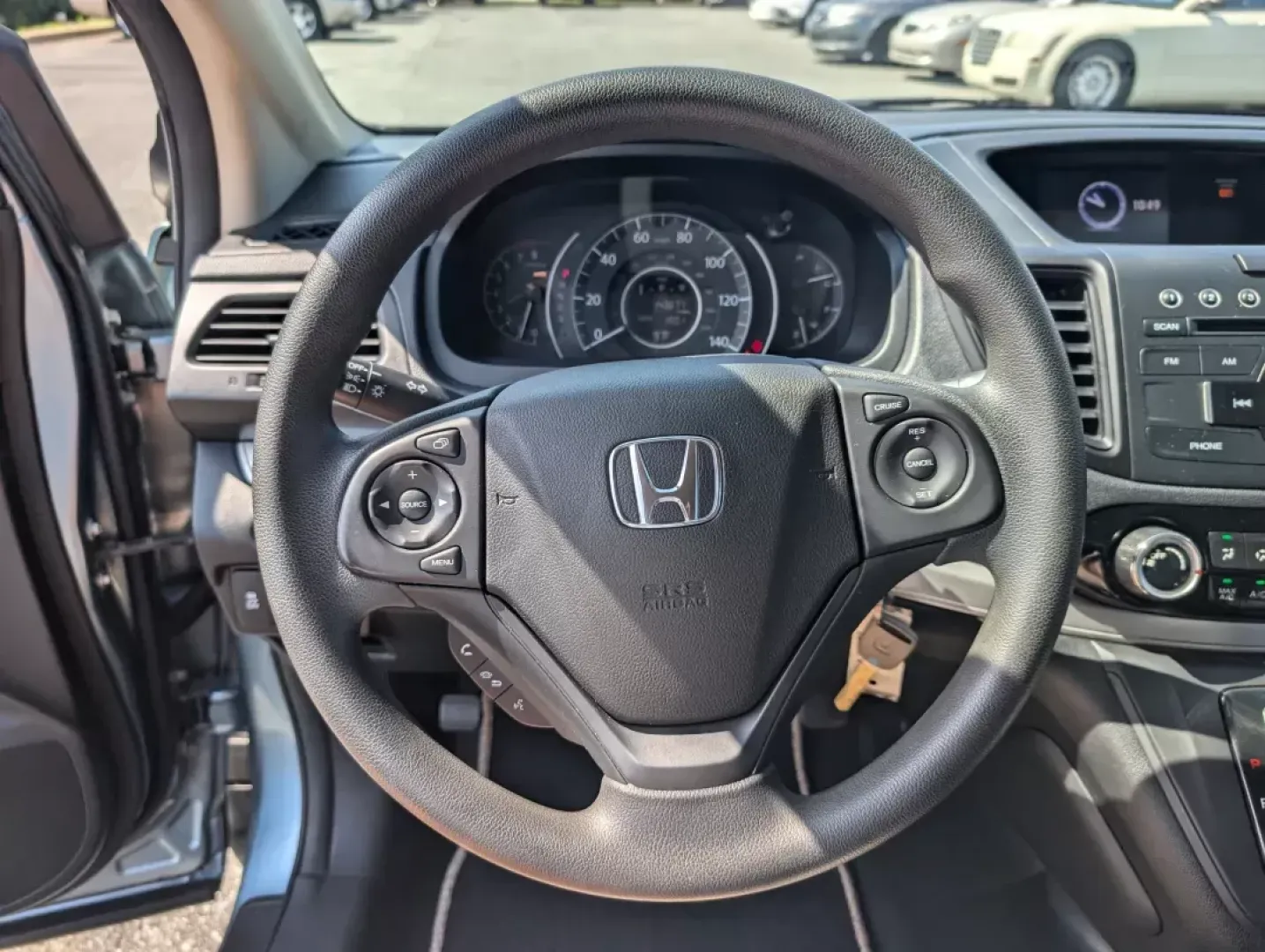 2016 Honda CR-V SE (2HKRM3H4XGH) with an Other engine, located at 3959 U.S. 80 W, Phenix City, AL, 36870, (334) 297-4885, 32.469296, -85.135185 - **Discover Adventure and Comfort with This 2016 Honda CR-V SE at Gils Auto, Phenix City!**<br /> <br /> Are you ready for your next weekend adventure or need a reliable vehicle for those long commutes? Look no further! This spacious and versatile 2016 Honda CR-V SE is your ticket to smooth drives an - Photo#15
