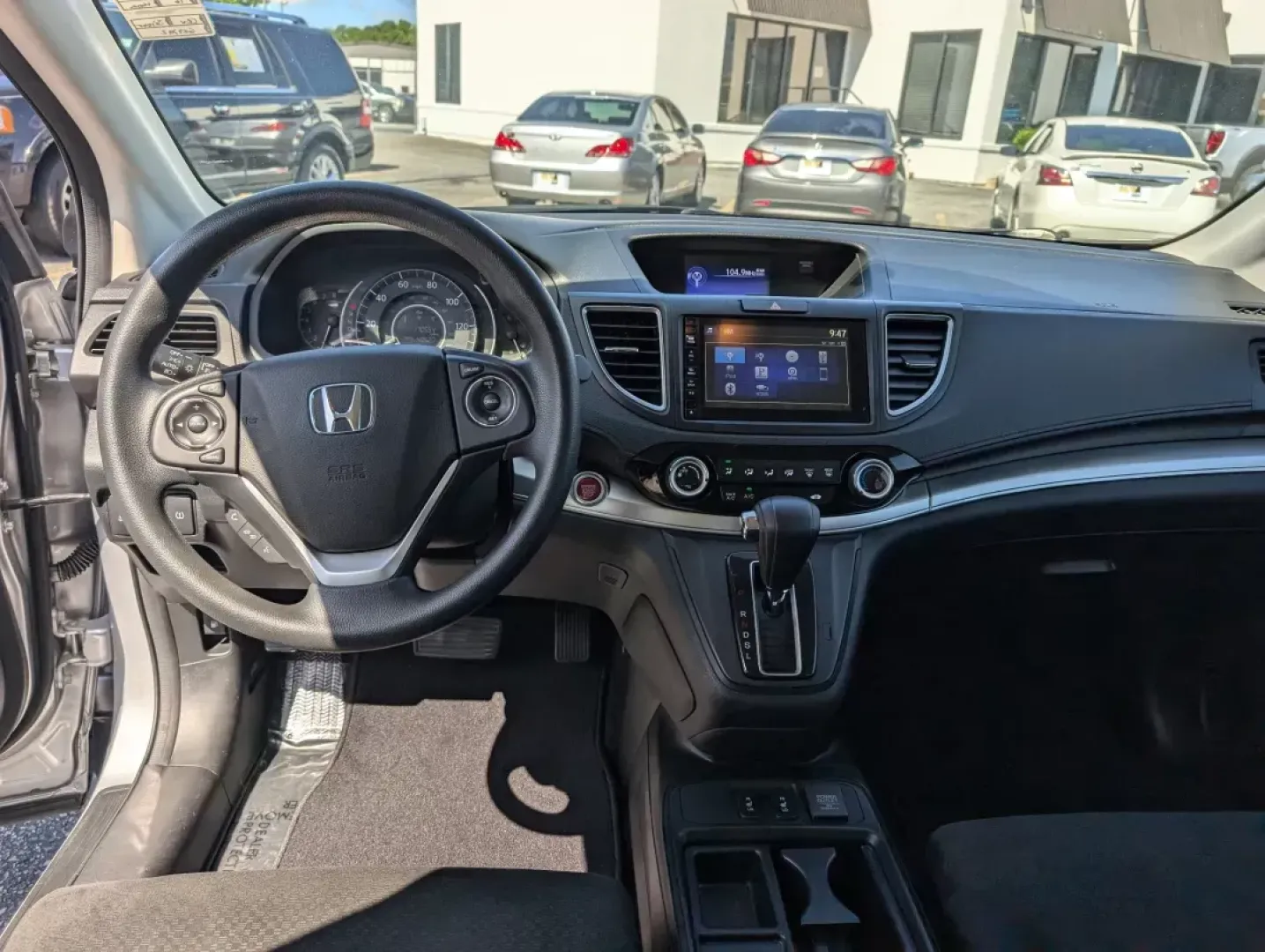 2016 Silver Honda CR-V EX (2HKRM4H54GH) with an Regular Unleaded I-4 2.4 L/144 engine, 1-Speed CVT w/OD transmission, located at 3959 U.S. 80 W, Phenix City, AL, 36870, (334) 297-4885, 32.469296, -85.135185 - **Discover Your Perfect Adventure Companion: 2016 Honda CR-V EX AWD at Gils Auto Phenix City!**<br /> <br /> Are you ready to elevate your road trips and everyday adventures? The versatile and reliable 2016 Honda CR-V EX AWD is here to meet all your lifestyle needs! Whether you're a busy parent in - Photo#11