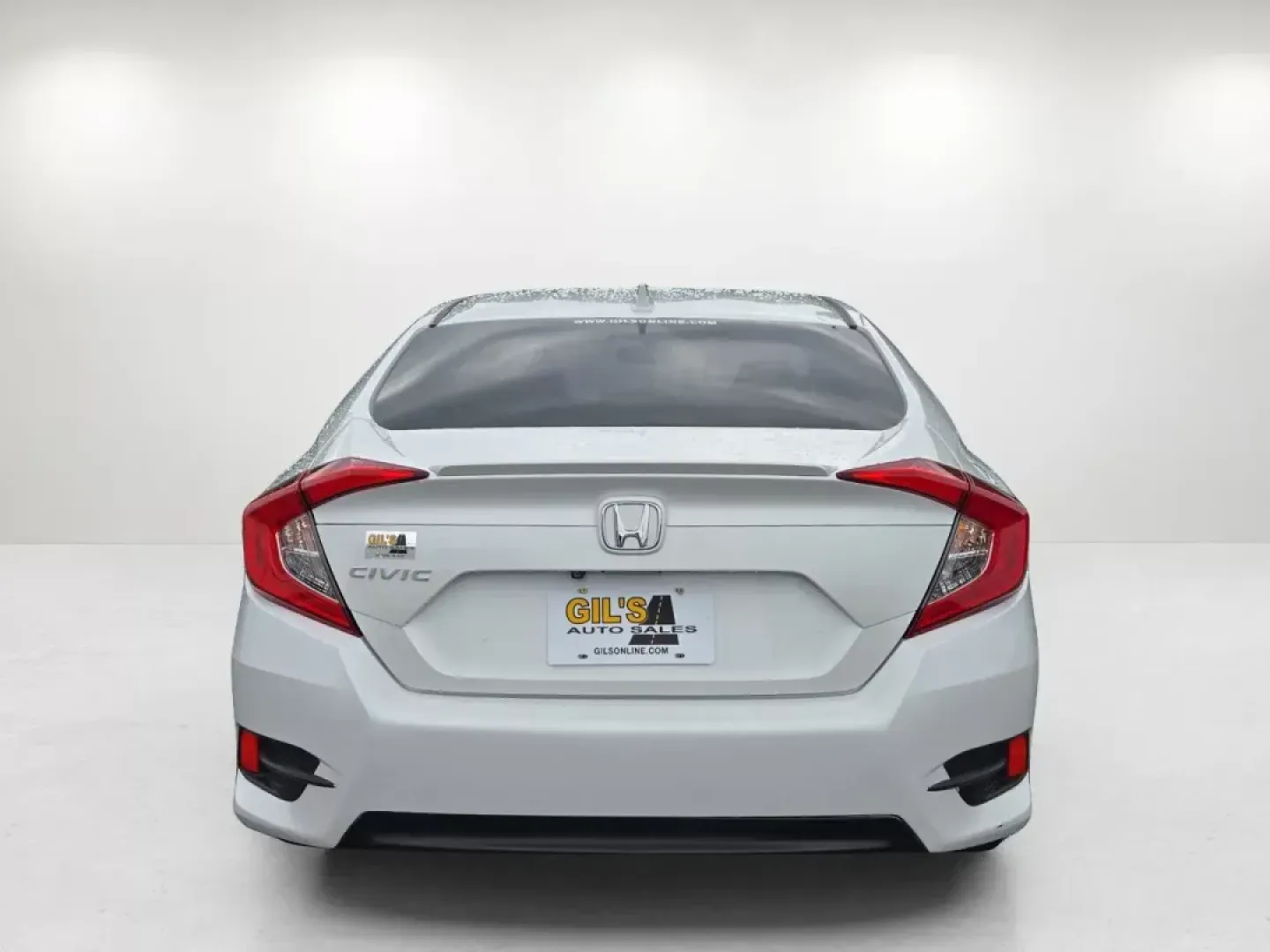 2016 Honda Civic Sedan EX-T (19XFC1F38GE) with an Other engine, located at 1430 Gateway Drive, Opelika, AL, 36801, (334) 239-0944, 32.637871, -85.409790 - **Unleash Your Driving Potential with the 2016 Honda Civic Sedan at Gils Auto!**<br /> <br /> Are you ready to elevate your daily commute and family outings to a whole new level? The 2016 Honda Civic Sedan EX-T is the perfect blend of reliability, style, and advanced features, making it an ideal cho - Photo#5