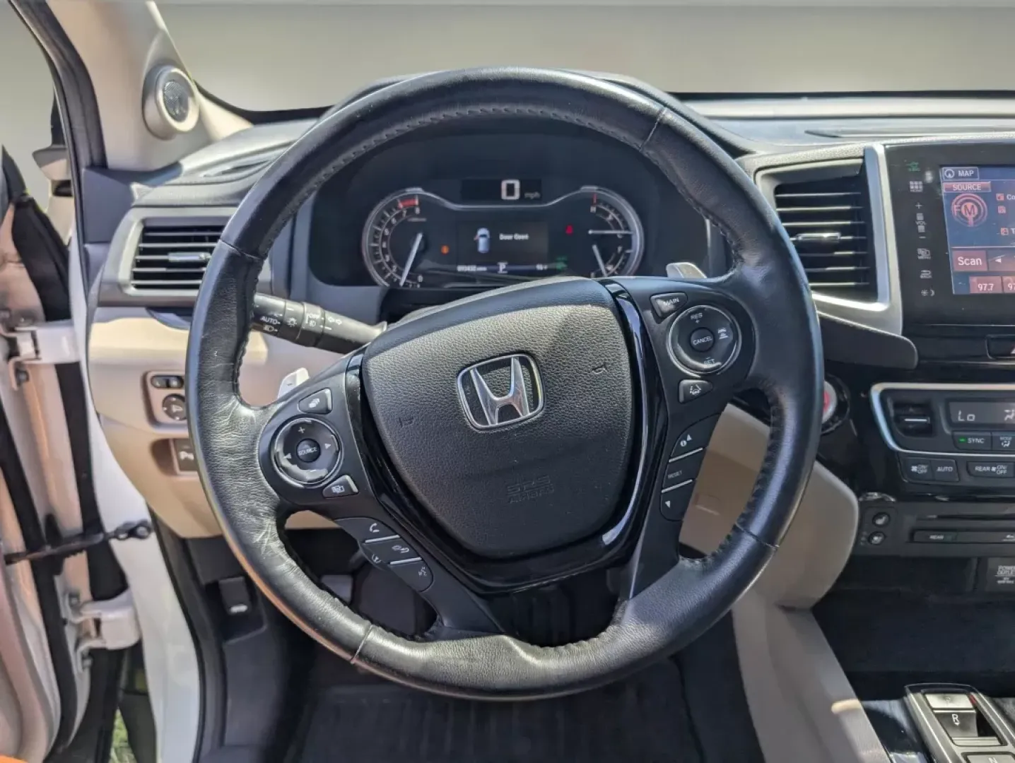 2016 Honda Pilot Elite (5FNYF6H07GB) with an Other engine, located at 7000 Northlake Connector, Columbus, GA, 31904, (706) 987-8085, 32.524975, -84.978134 - **Adventure Awaits with the 2016 Honda Pilot Elite - Perfect for Family Road Trips!**<br /> <br /> If you're searching for a reliable vehicle that combines comfort, style, and capability, look no further than the 2016 Honda Pilot Elite. This versatile SUV is designed for growing families and weekend - Photo#15