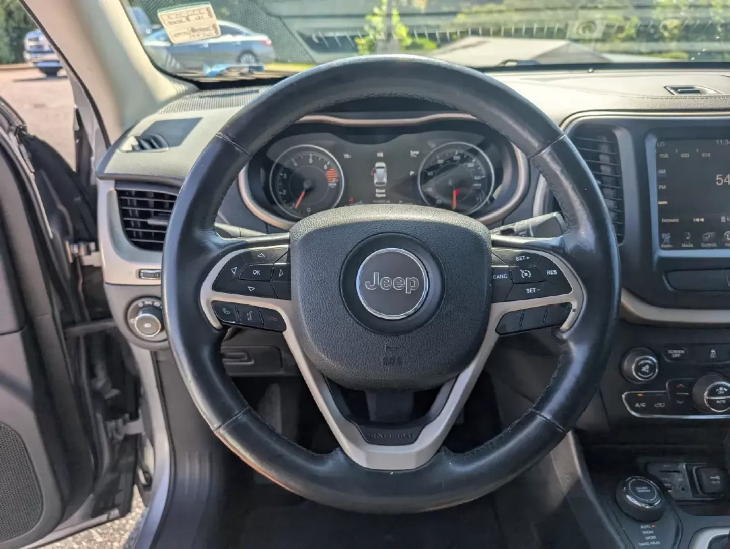 2016 /Black Jeep Cherokee Limited (1C4PJMDB8GW) with an Other engine, located at 3959 U.S. 80 W, Phenix City, AL, 36870, (334) 297-4885, 32.469296, -85.135185 - **Adventure Awaits with This 2016 Jeep Cherokee Limited Perfect for Your Active Lifestyle!**<br /> <br /> Are you ready to embark on your next adventure? Whether you're navigating the winding roads of Phenix City, AL, or taking the family on a weekend getaway, the 2016 Jeep Cherokee Limited is buil - Photo#15