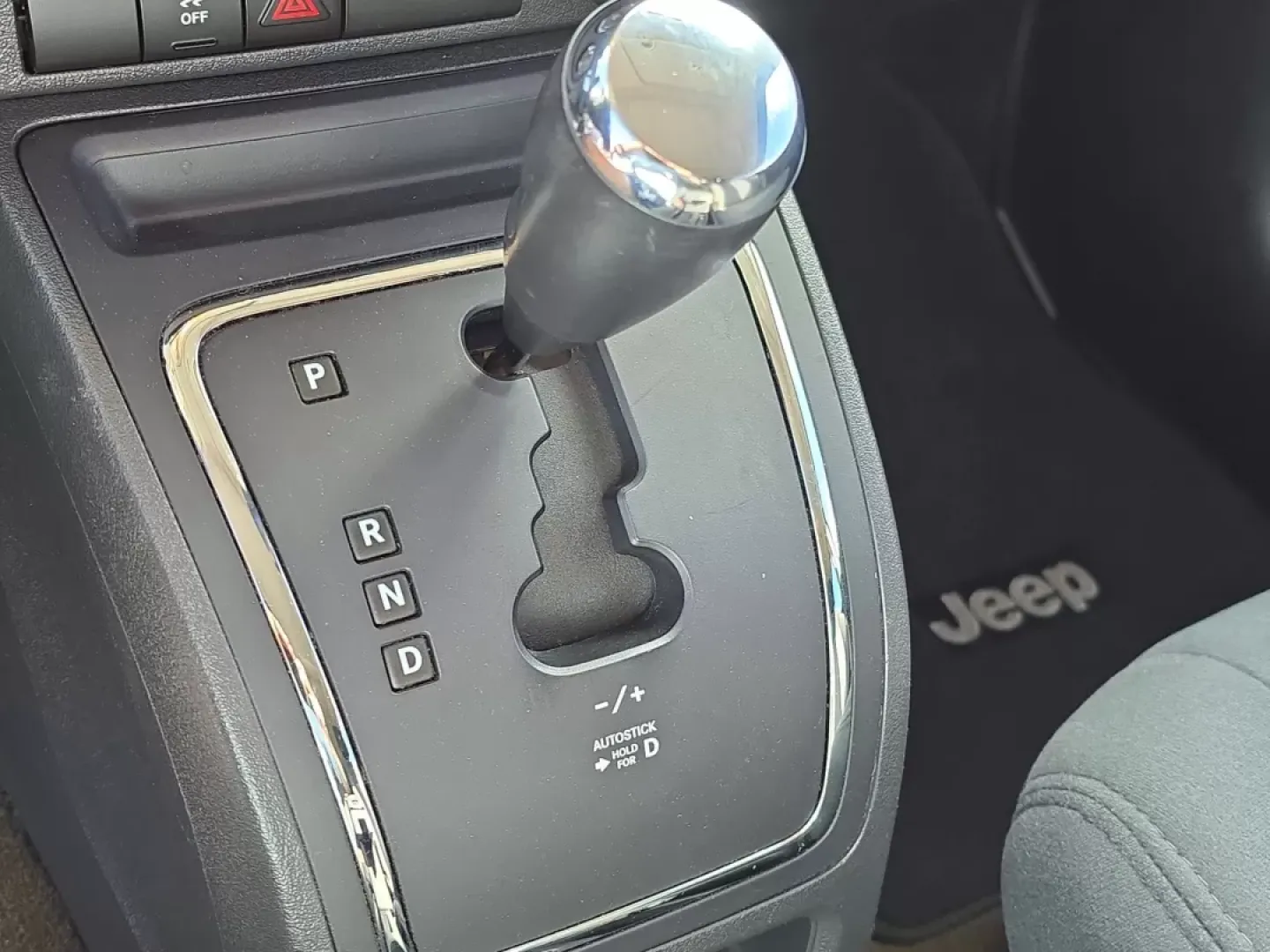 2016 /Dark Slate Gray Jeep Patriot Sport (1C4NJPBA2GD) with an Other engine, located at 804 22nd Ave, Phenix City, AL, 36870, (334) 297-1860, 32.484749, -85.024475 - Elevate your adventures with the unbeatable 2016 Jeep Patriot Sport, now available at Gils Auto in Phenix City, Alabama! This versatile SUV is perfect for weekend getaways, family road trips, or navigating your daily commute with ease. With its spacious interior and rugged build, the Jeep Patriot is - Photo#14