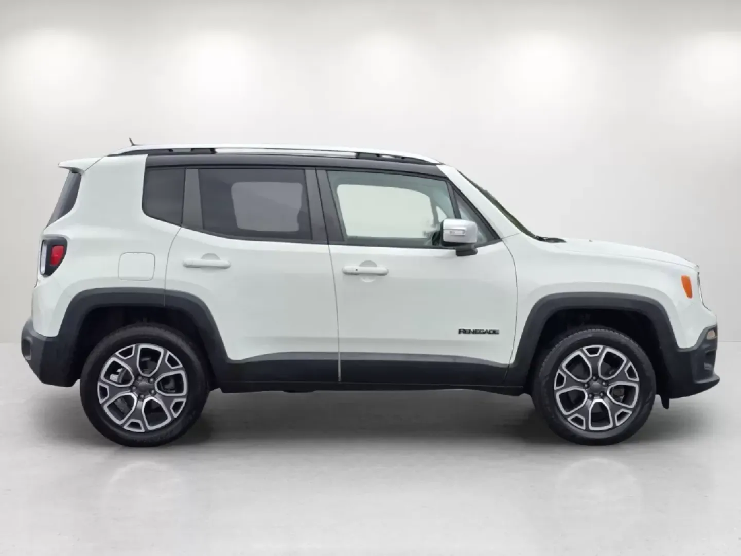 2016 /Black Jeep Renegade Limited (ZACCJBDT2GP) with an Other engine, located at 3959 U.S. 80 W, Phenix City, AL, 36870, (334) 297-4885, 32.469296, -85.135185 - ### Discover the 2016 Jeep Renegade Limited: Your Perfect Adventure Companion<br /> <br /> Are you ready for escapades that take you from the bustling streets of Phenix City to the great outdoors? The **2016 Jeep Renegade Limited** is not just a vehicle; it's a lifestyle upgrade designed for those w - Photo#4