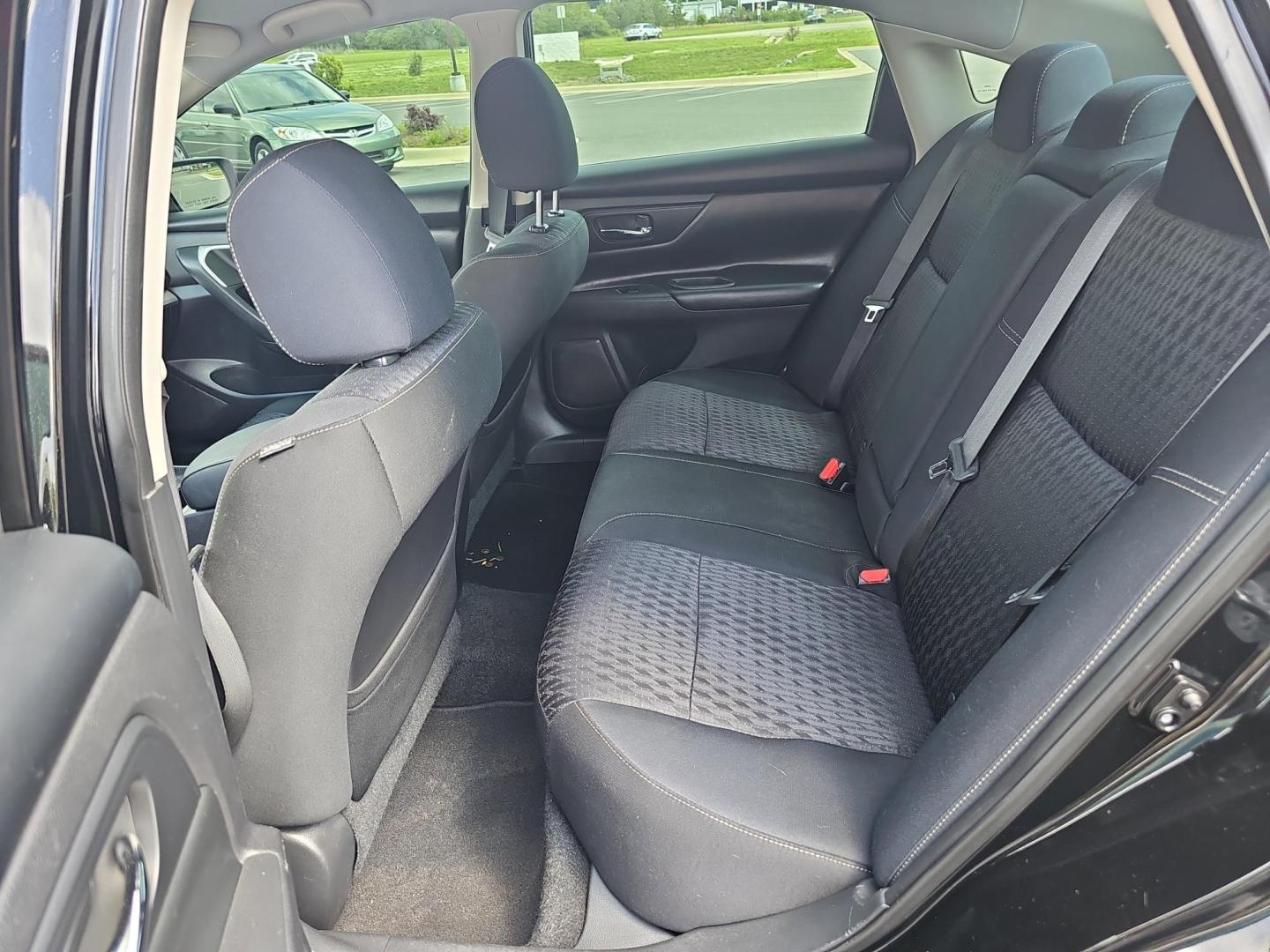 2016 /Charcoal Nissan Altima 2.5 S (1N4AL3AP8GC) with an Regular Unleaded I-4 2.5 L/152 engine, 1-Speed CVT w/OD transmission, located at 521 Old Farm Lane Rd, Prattville, AL, 36066, (334) 325-1505, 32.482460, -86.416367 - 2016 Nissan Altima 2.5 S - Photo#14