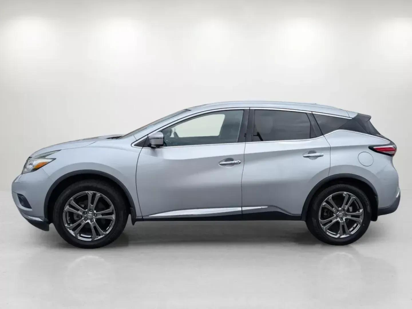 2016 Nissan Murano Platinum (5N1AZ2MH6GN) with an Regular Unleaded V-6 3.5 L/213 engine, 1-Speed CVT w/OD transmission, located at 7000 Northlake Connector, Columbus, GA, 31904, (706) 987-8085, 32.524975, -84.978134 - 2016 Nissan Murano Platinum - Photo#7