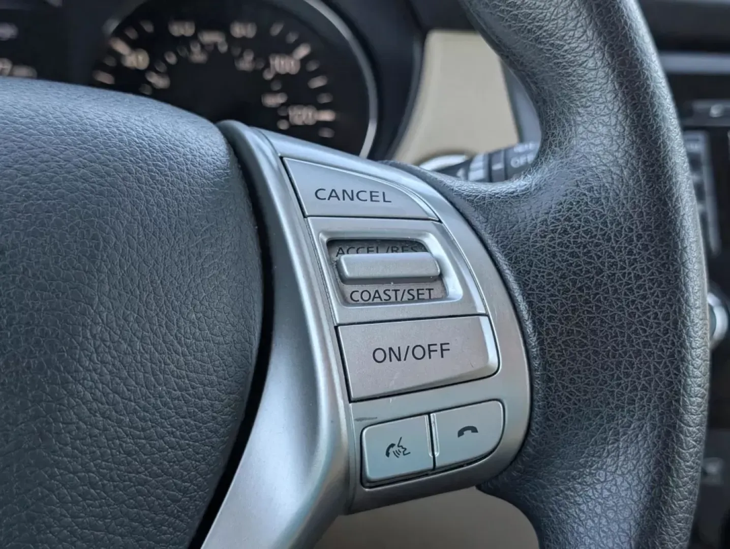 2016 /Almond Nissan Rogue SV (KNMAT2MV8GP) with an Other engine, located at 3959 U.S. 80 W, Phenix City, AL, 36870, (334) 297-4885, 32.469296, -85.135185 - **Elevate Your Adventures with the 2016 Nissan Rogue SV AWD Perfect for Your Lifestyle!**<br /> <br /> Are you looking for the ideal vehicle that combines space, safety, and style? Look no further than this stunning 2016 Nissan Rogue SV AWD, now available at Gils Auto, your premier Buy Here Pay Her - Photo#18