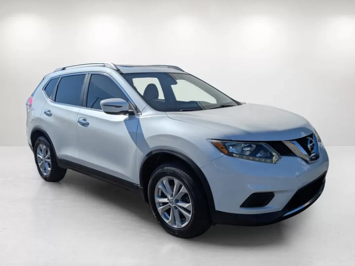 2016 /Almond Nissan Rogue SV (5N1AT2MT5GC) with an Other engine, located at 804 22nd Ave, Phenix City, AL, 36870, (334) 297-1860, 32.484749, -85.024475 - 2016 Nissan Rogue SV - Photo#2