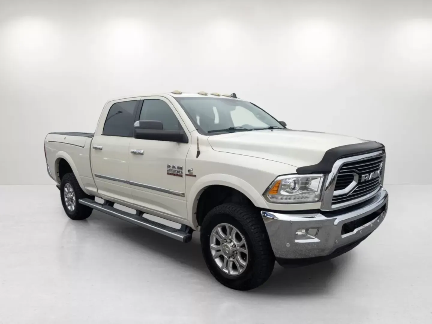 2016 /Black Ram 2500 Laramie (3C6UR5FL7GG) with an Other engine, located at 3959 U.S. 80 W, Phenix City, AL, 36870, (334) 297-4885, 32.469296, -85.135185 - **Discover Your Next Adventure with the 2016 Ram 2500 Laramie Crew Cab Pickup at Gils Auto, Phenix City!**<br /> <br /> Are you ready to tackle both your workweek and weekend adventures with unmatched confidence? The 2016 Ram 2500 Laramie is your perfect companion for fulfilling all your hauling nee - Photo#2