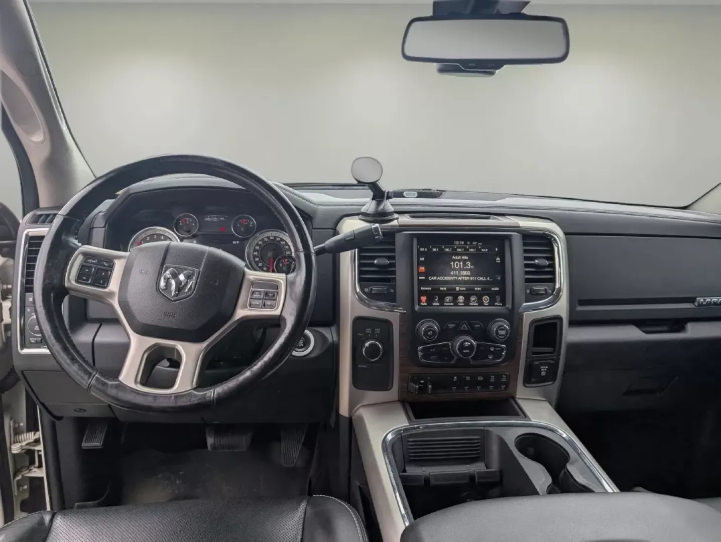 2016 /Black Ram 2500 Laramie (3C6UR5FL7GG) with an Other engine, located at 3959 U.S. 80 W, Phenix City, AL, 36870, (334) 297-4885, 32.469296, -85.135185 - **Discover Your Next Adventure with the 2016 Ram 2500 Laramie Crew Cab Pickup at Gils Auto, Phenix City!**<br /> <br /> Are you ready to tackle both your workweek and weekend adventures with unmatched confidence? The 2016 Ram 2500 Laramie is your perfect companion for fulfilling all your hauling nee - Photo#15