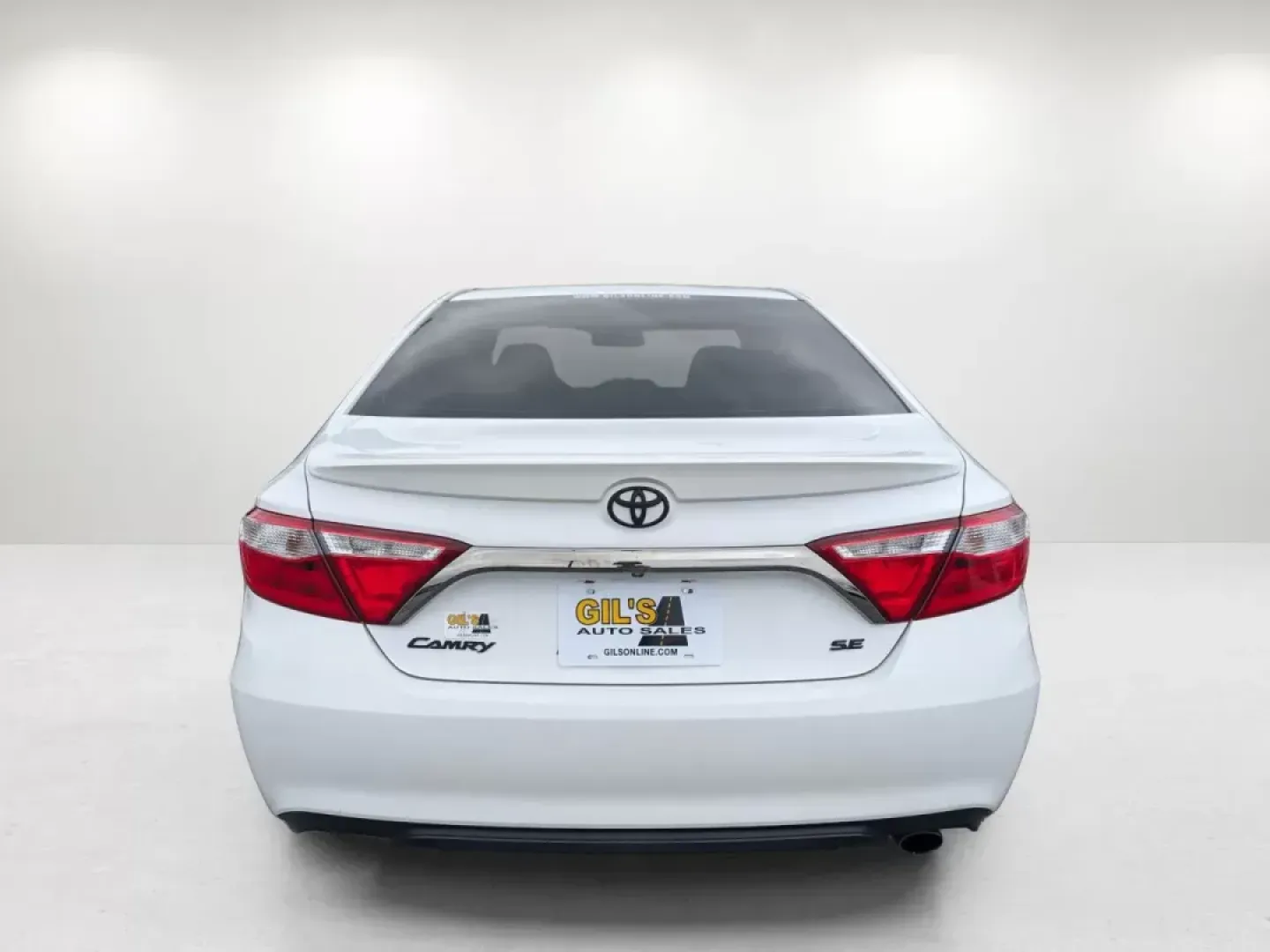 2016 Toyota Camry SE (4T1BF1FK5GU) with an Regular Unleaded I-4 2.5 L/152 engine, 6-Speed Automatic w/OD transmission, located at 521 Old Farm Lane Rd, Prattville, AL, 36066, (334) 325-1505, 32.482460, -86.416367 - 2016 Toyota Camry SE - Photo#5