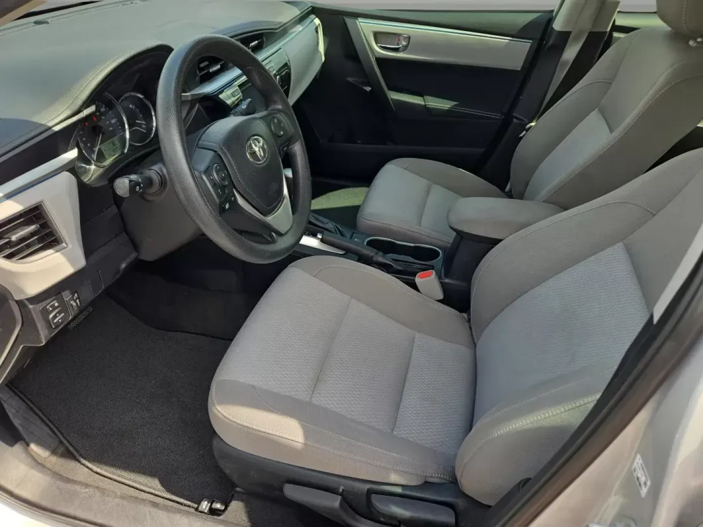 2016 Toyota Corolla (2T1BURHE3GC) with an Other engine, located at 804 22nd Ave, Phenix City, AL, 36870, (334) 297-1860, 32.484749, -85.024475 - 2016 Toyota Corolla - Photo#11